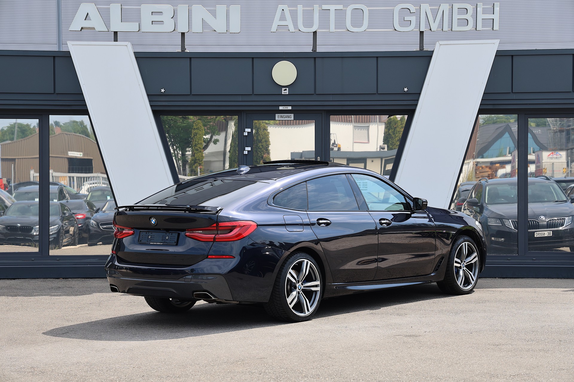 BMW 630d GT xDrive M-Sport Steptronic-image-2