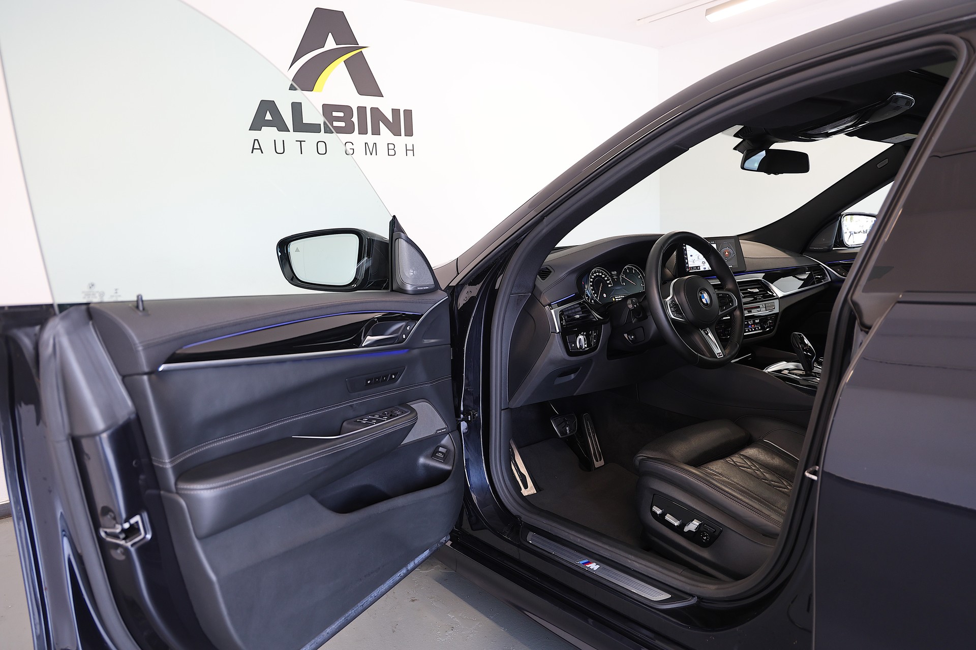 BMW 630d GT xDrive M-Sport Steptronic-image-4