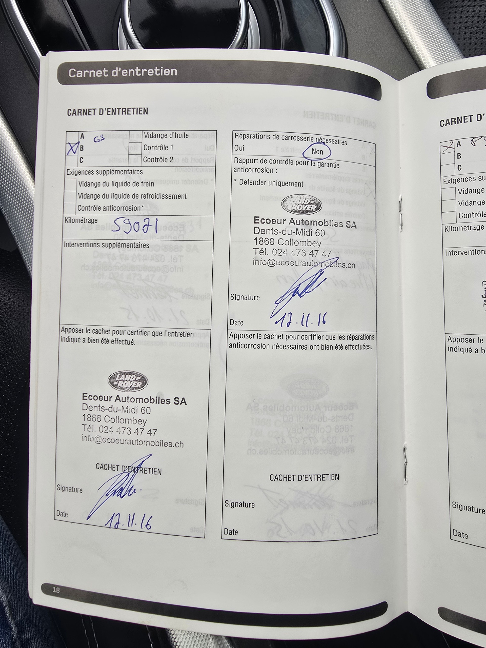 LAND ROVER Range Rover Evoque 2.2 SD4 Pure AT6-image-26
