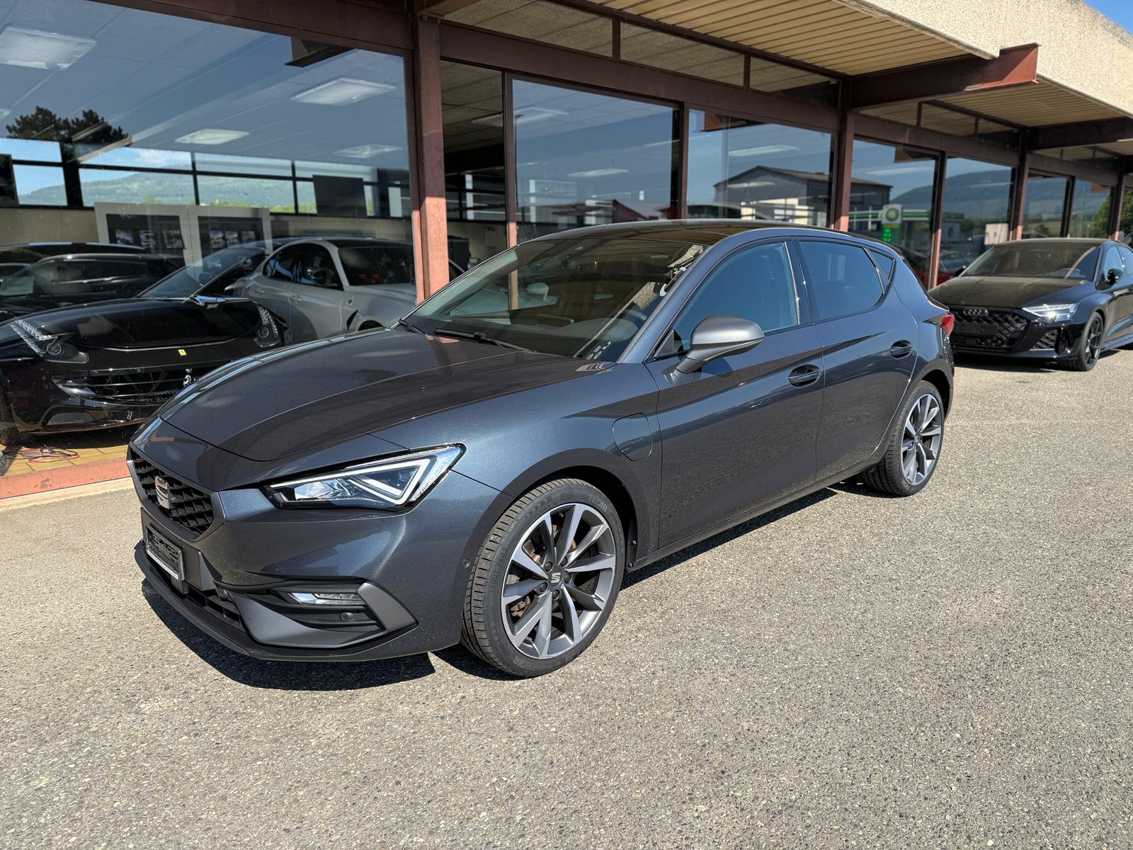 SEAT Leon 1.4 eHybrid pHEV DSG FR-image-1