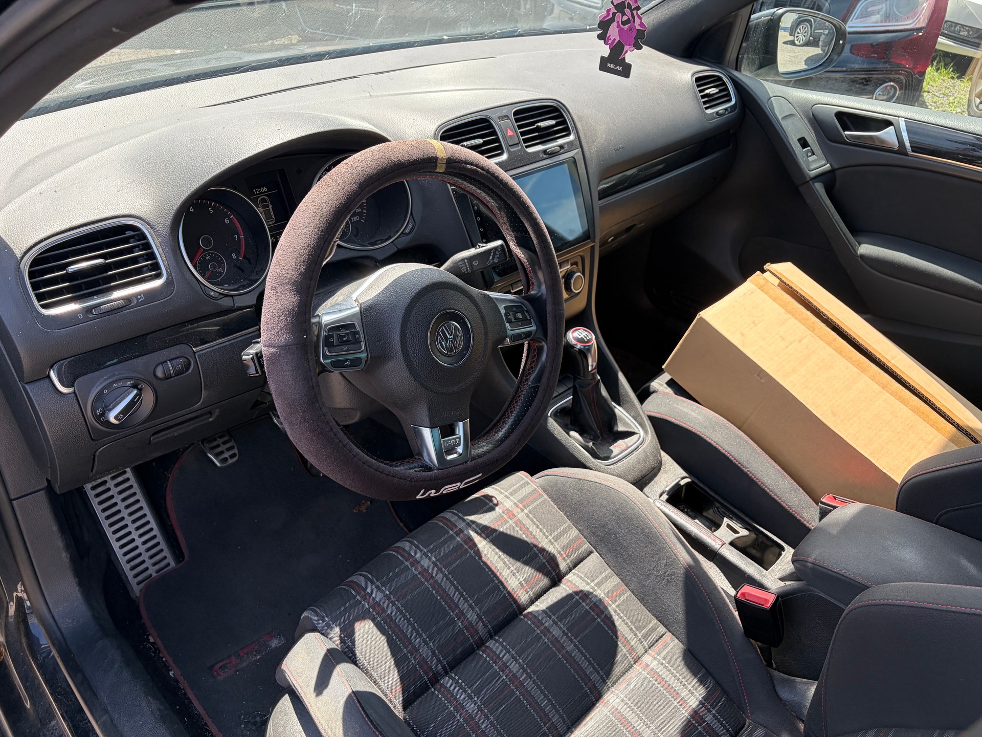 VW Golf 2.0 TSI GTI Edition-image-11