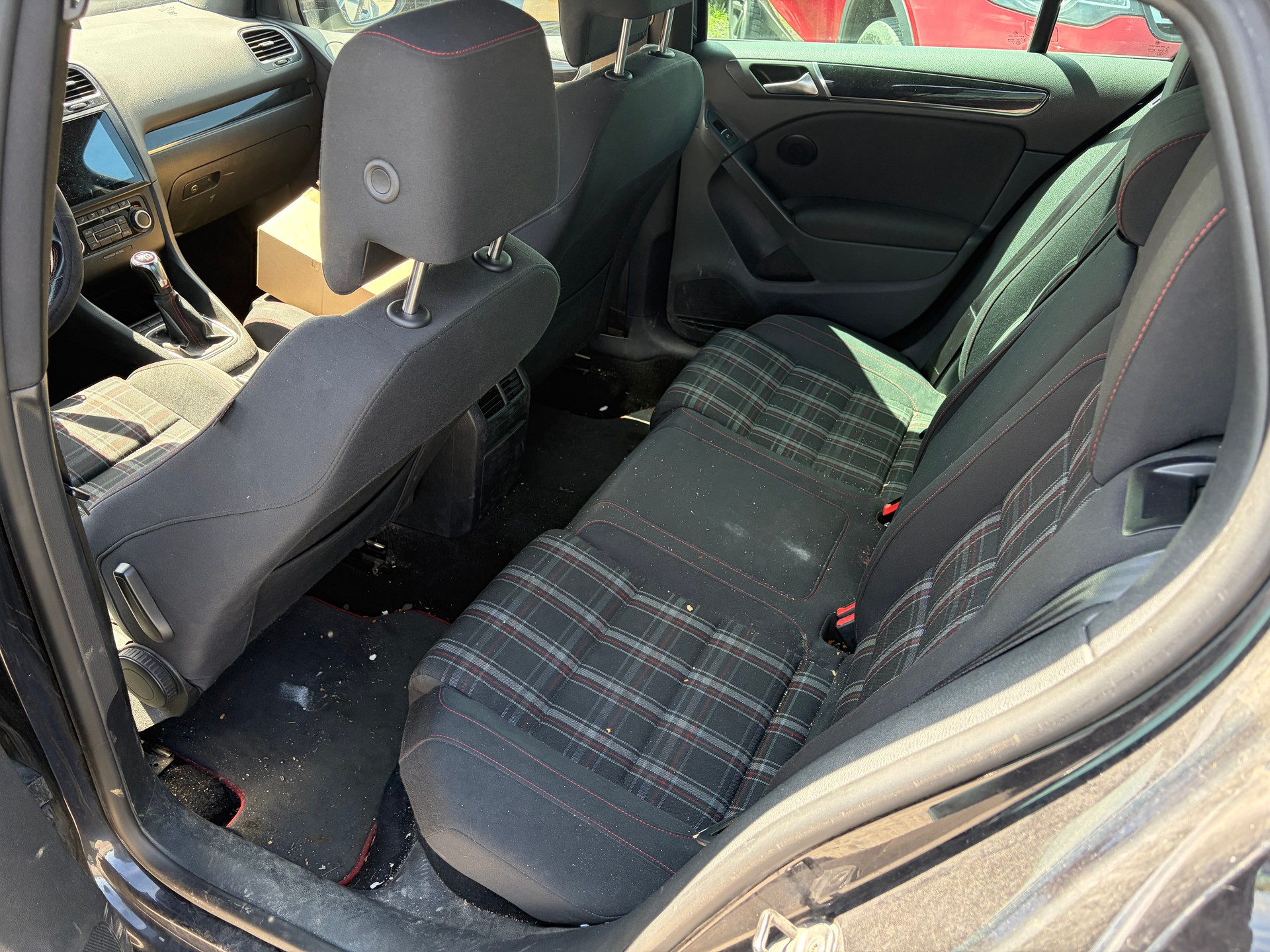 VW Golf 2.0 TSI GTI Edition-image-8