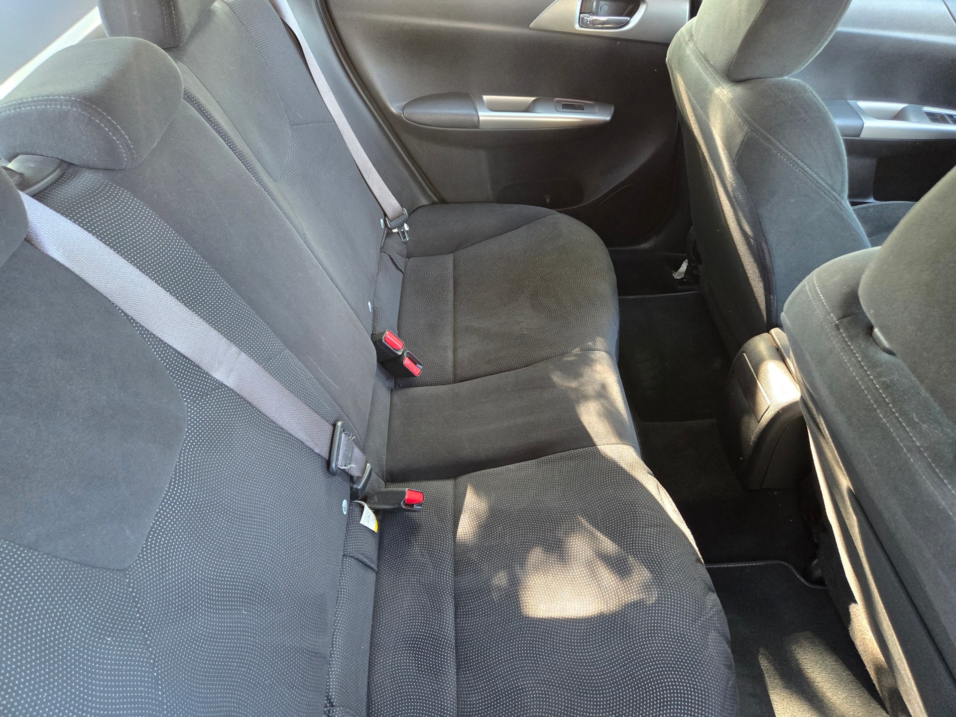 SUBARU Impreza 1.5R Swiss-image-4