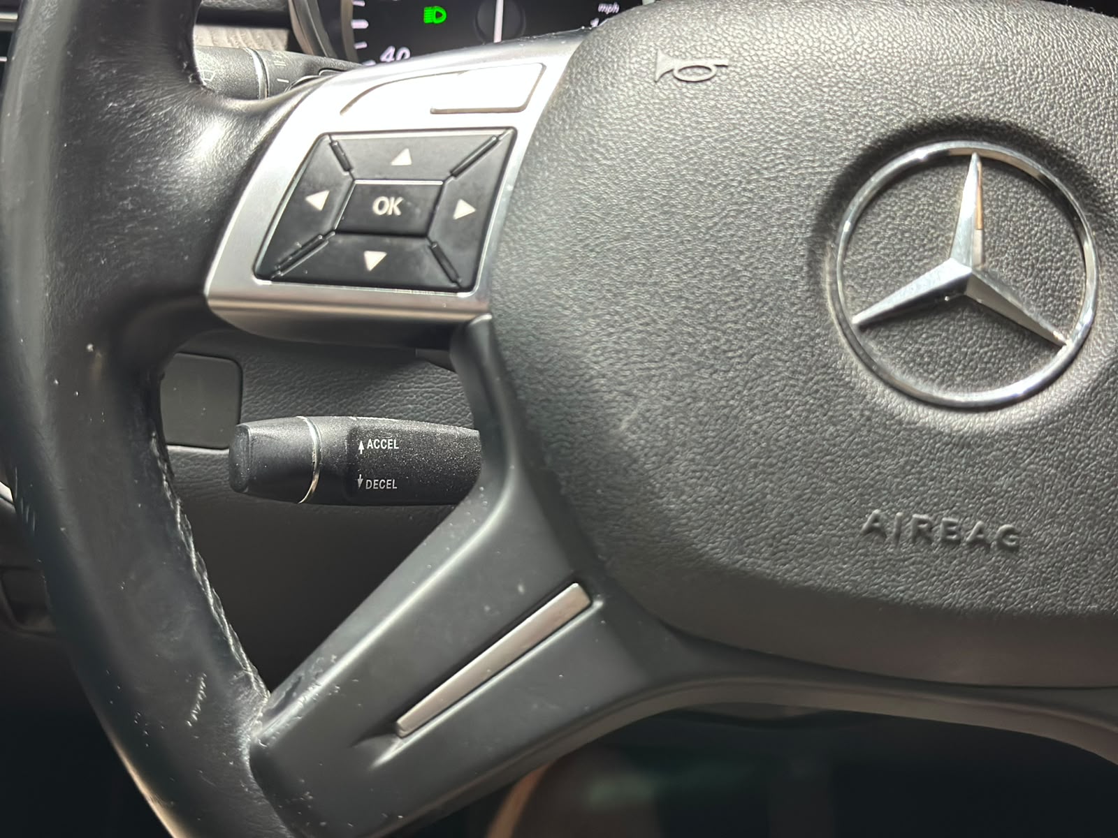MERCEDES-BENZ ML 350 4Matic 7G-Tronic-image-12