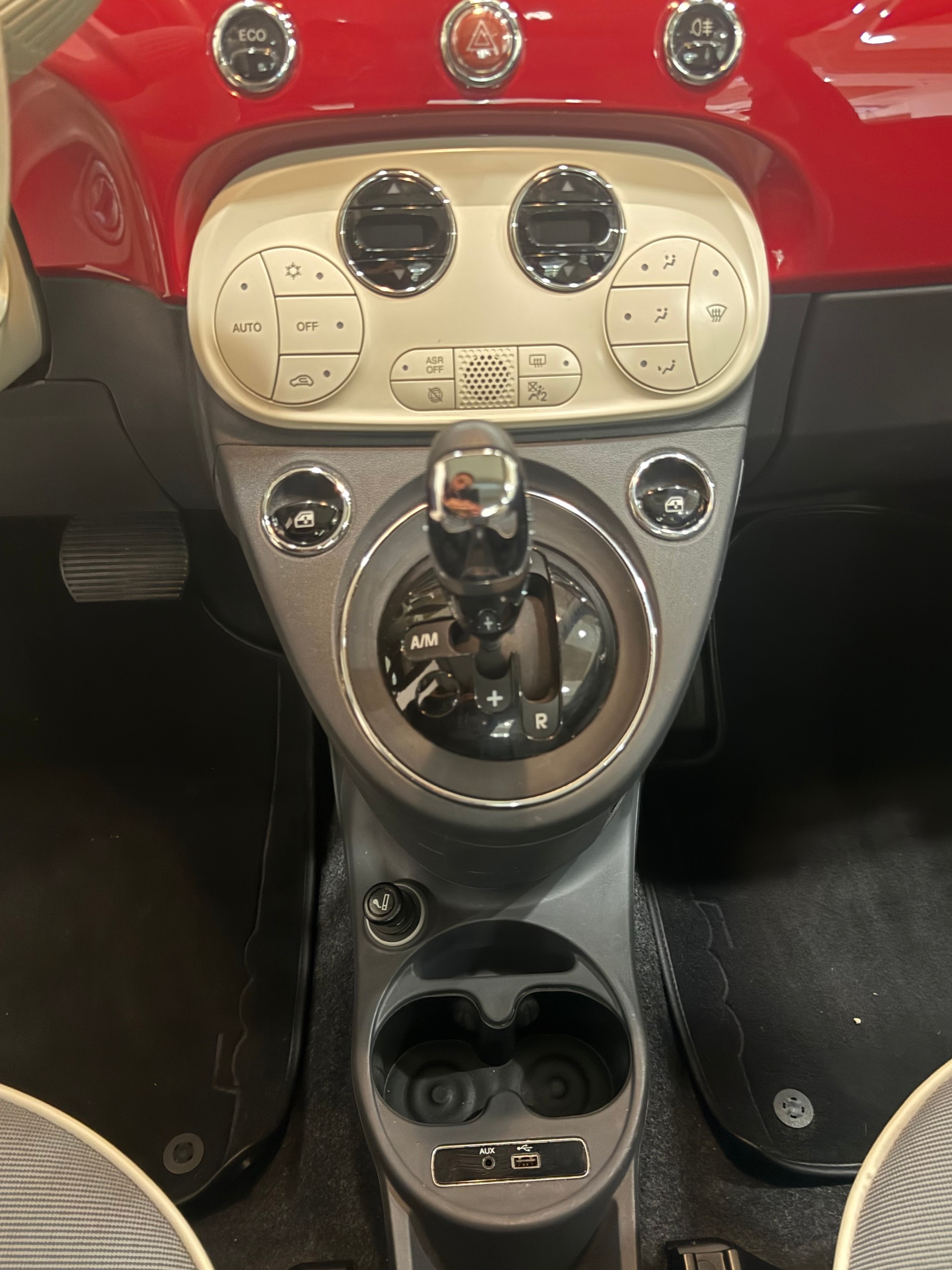 FIAT 500 0.9 Twinair Turbo Lounge Dualogic-image-12