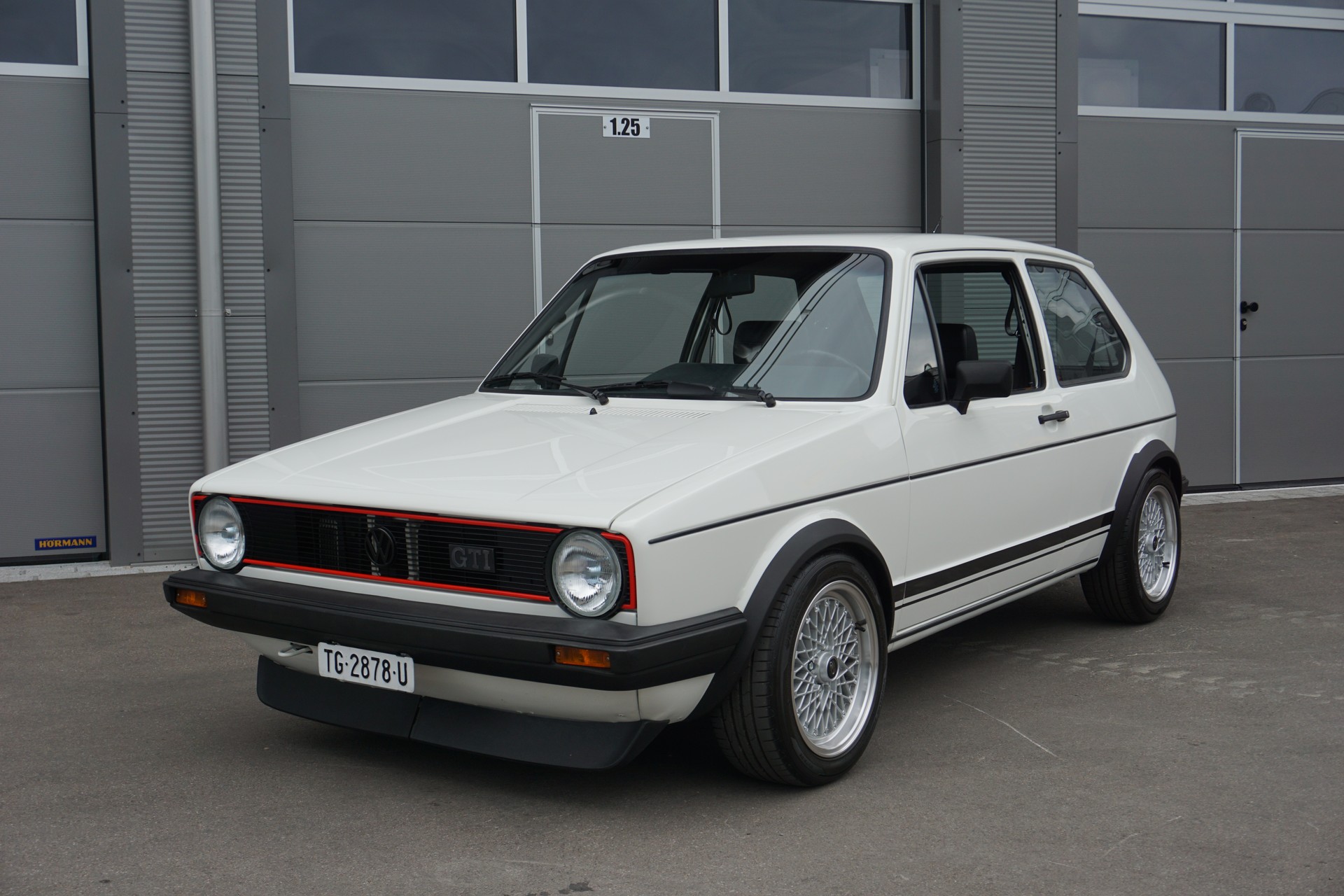 VW Golf 1800 GTI-image-0