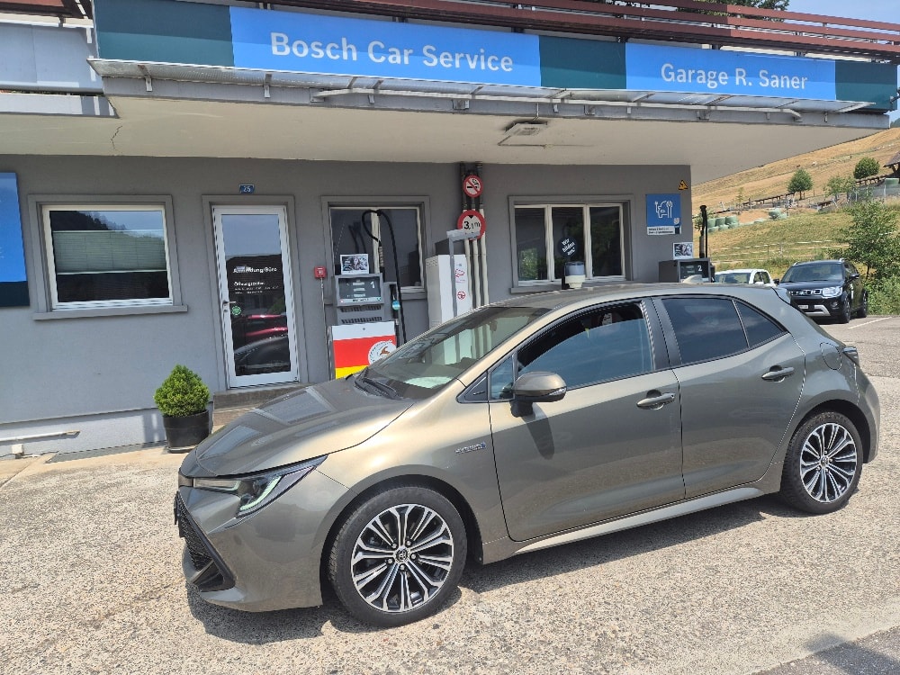 TOYOTA Corolla 1.8 HSD Active e- CVT-image-0