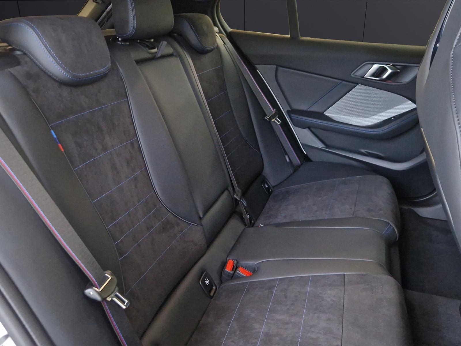 BMW M135i xDrive-image-13