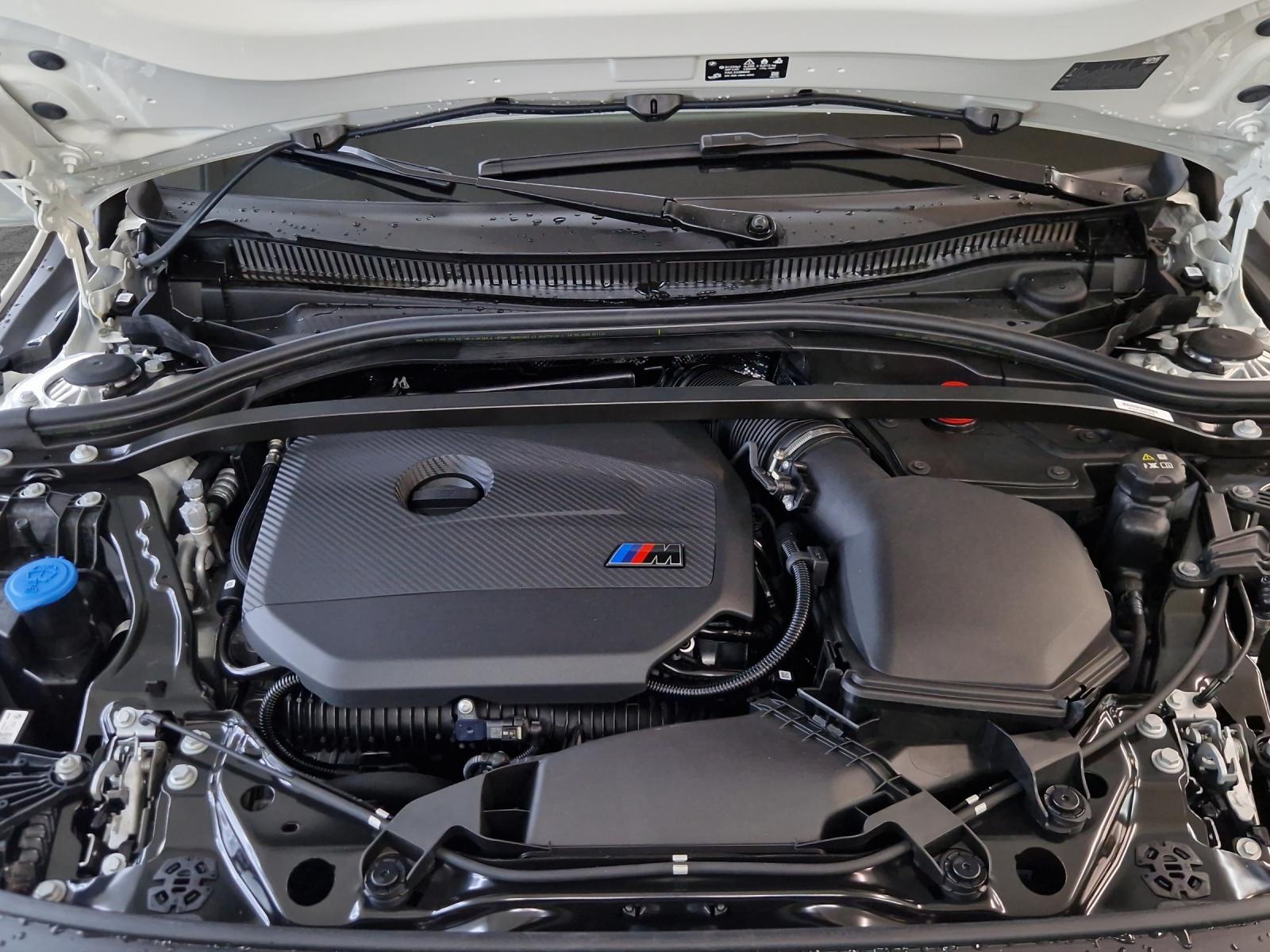 BMW M135i xDrive-image-22