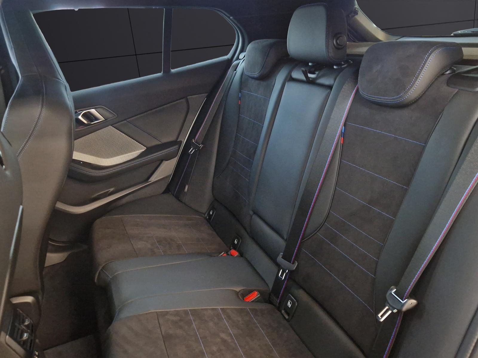 BMW M135i xDrive-image-11