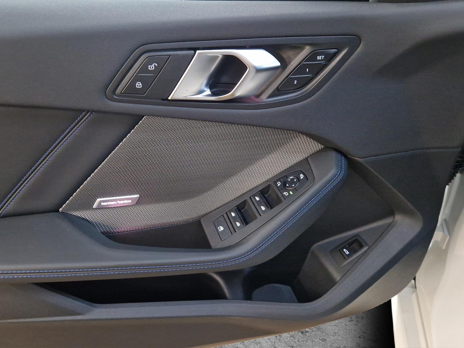 BMW M135i xDrive-image-9