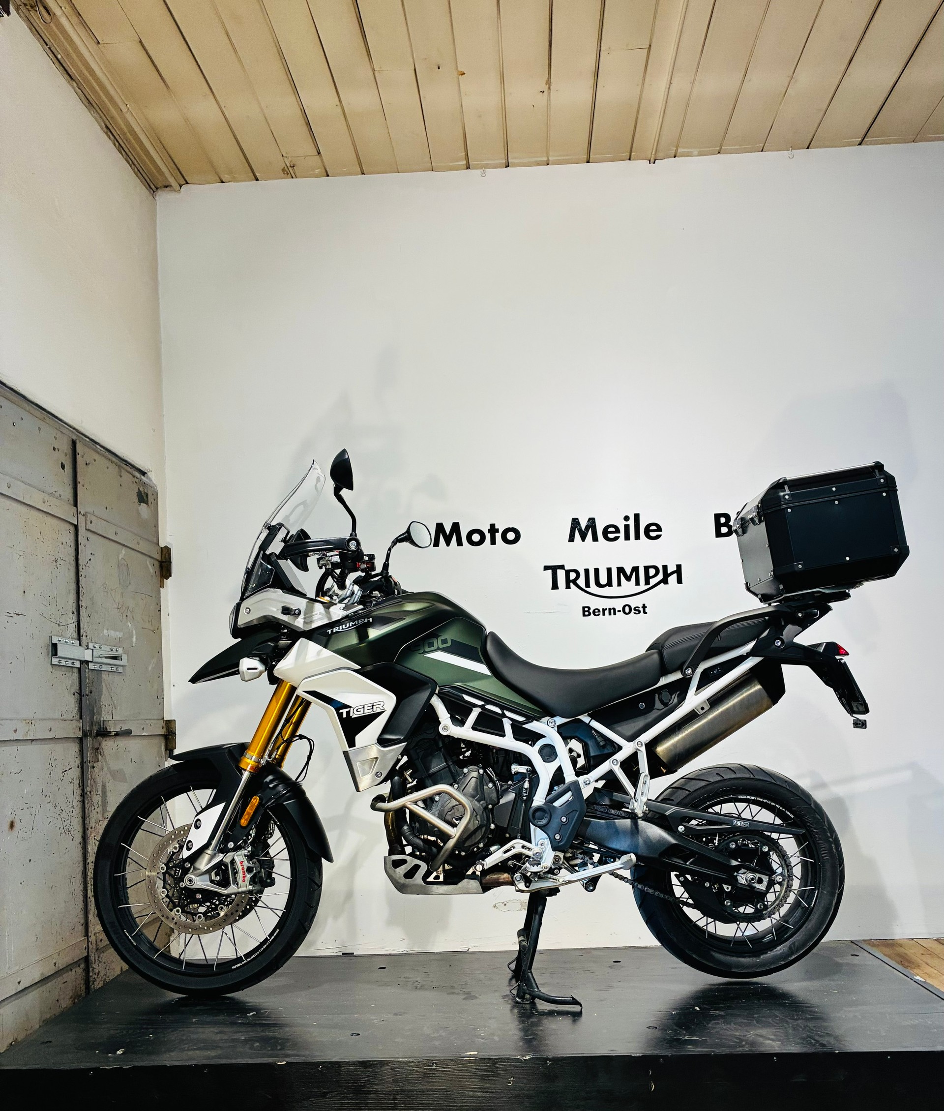 TRIUMPH Tiger 900 Rally-showroom-element-1