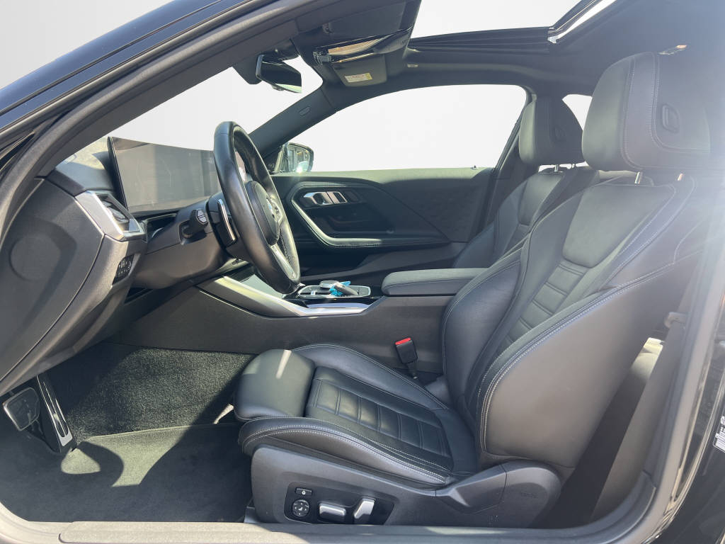 BMW 230i SAG Coupé-image-5