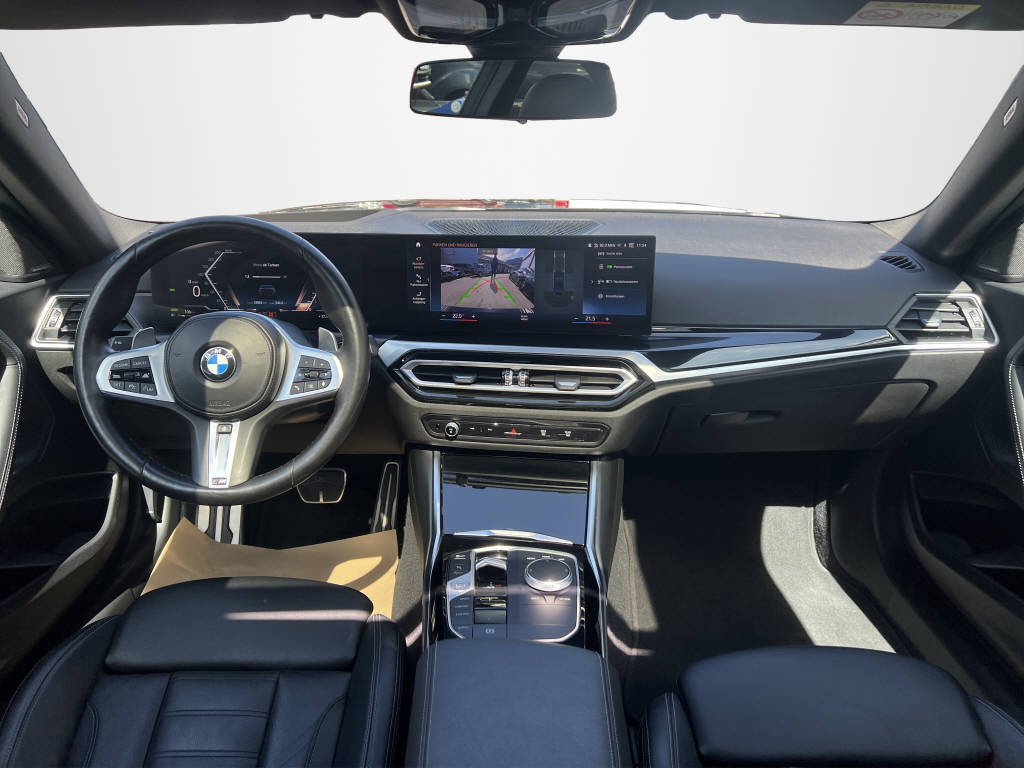 BMW 230i SAG Coupé-image-10