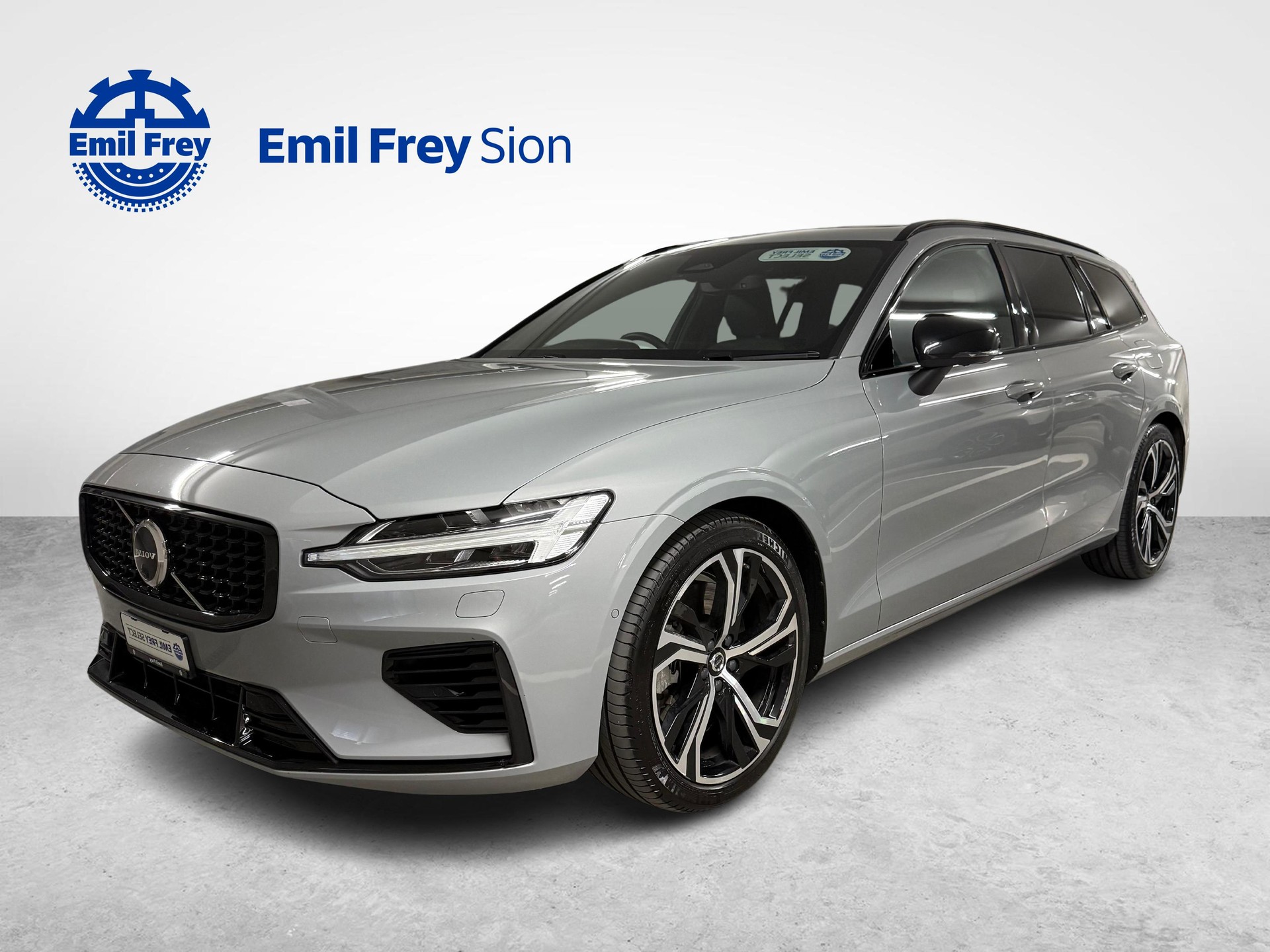 VOLVO V60 2.0 T6 TE Ultimate Dark eAWD-image-0
