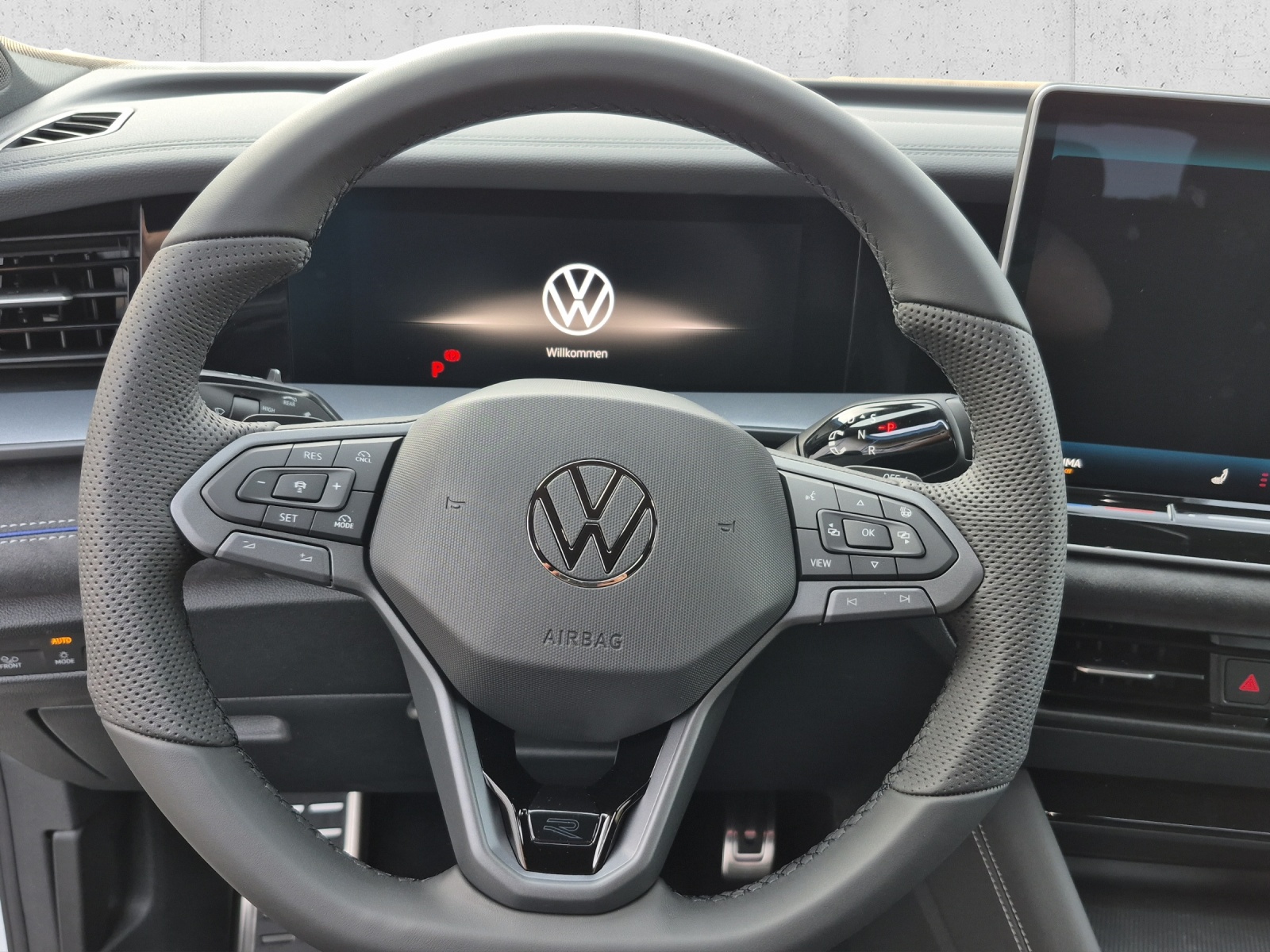 VW Tayron 2.0 TSI R-Line United DSG 4Motion-image-9