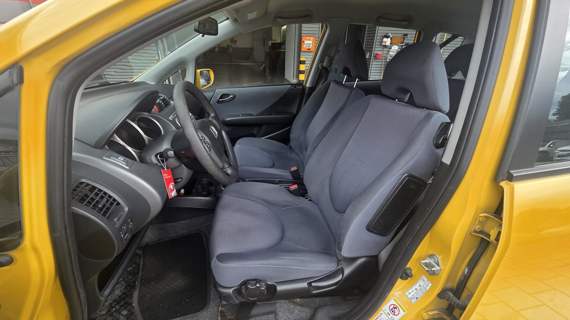 HONDA Jazz 1.4i ES-image-8