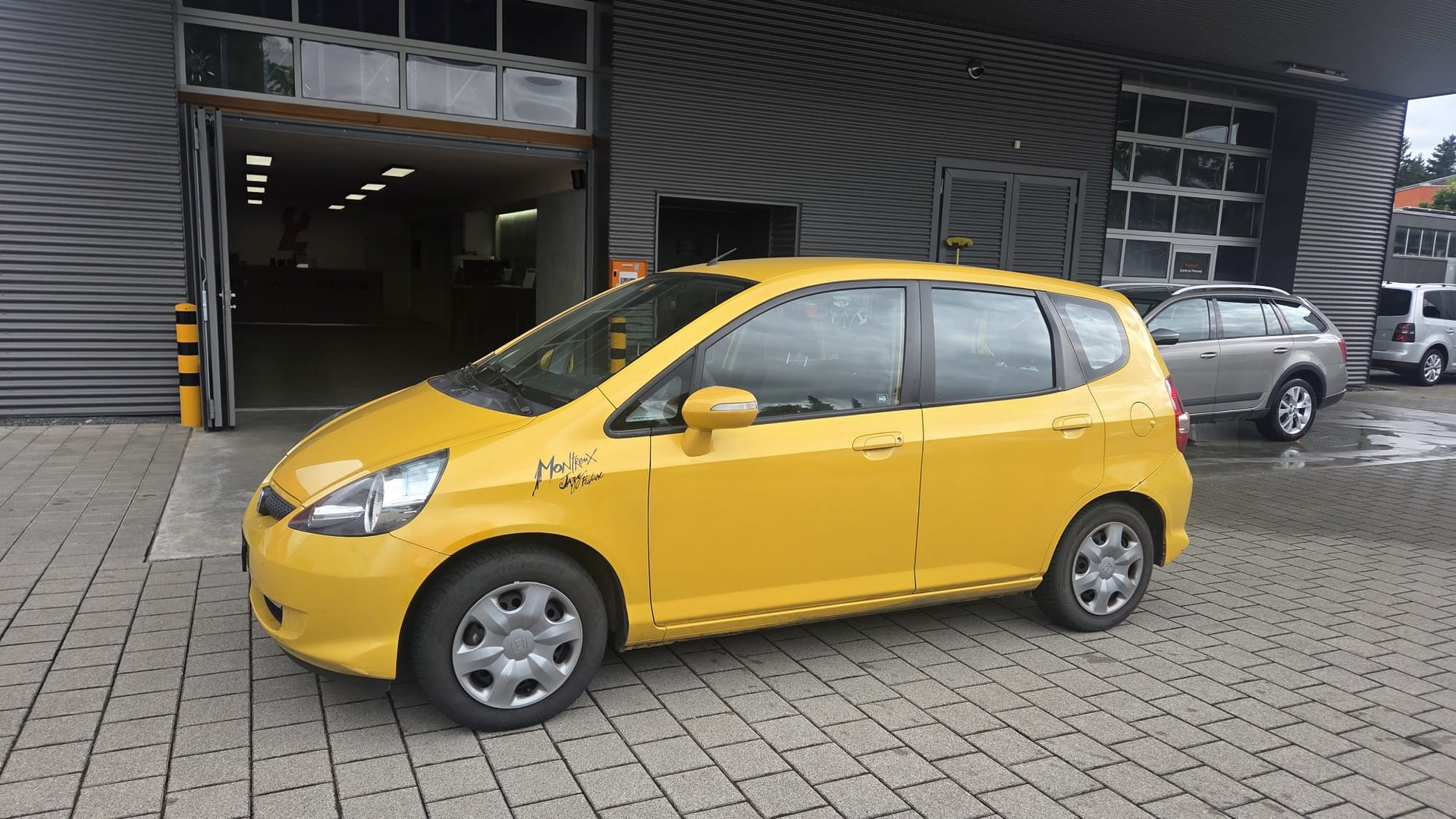 HONDA Jazz 1.4i ES-image-1