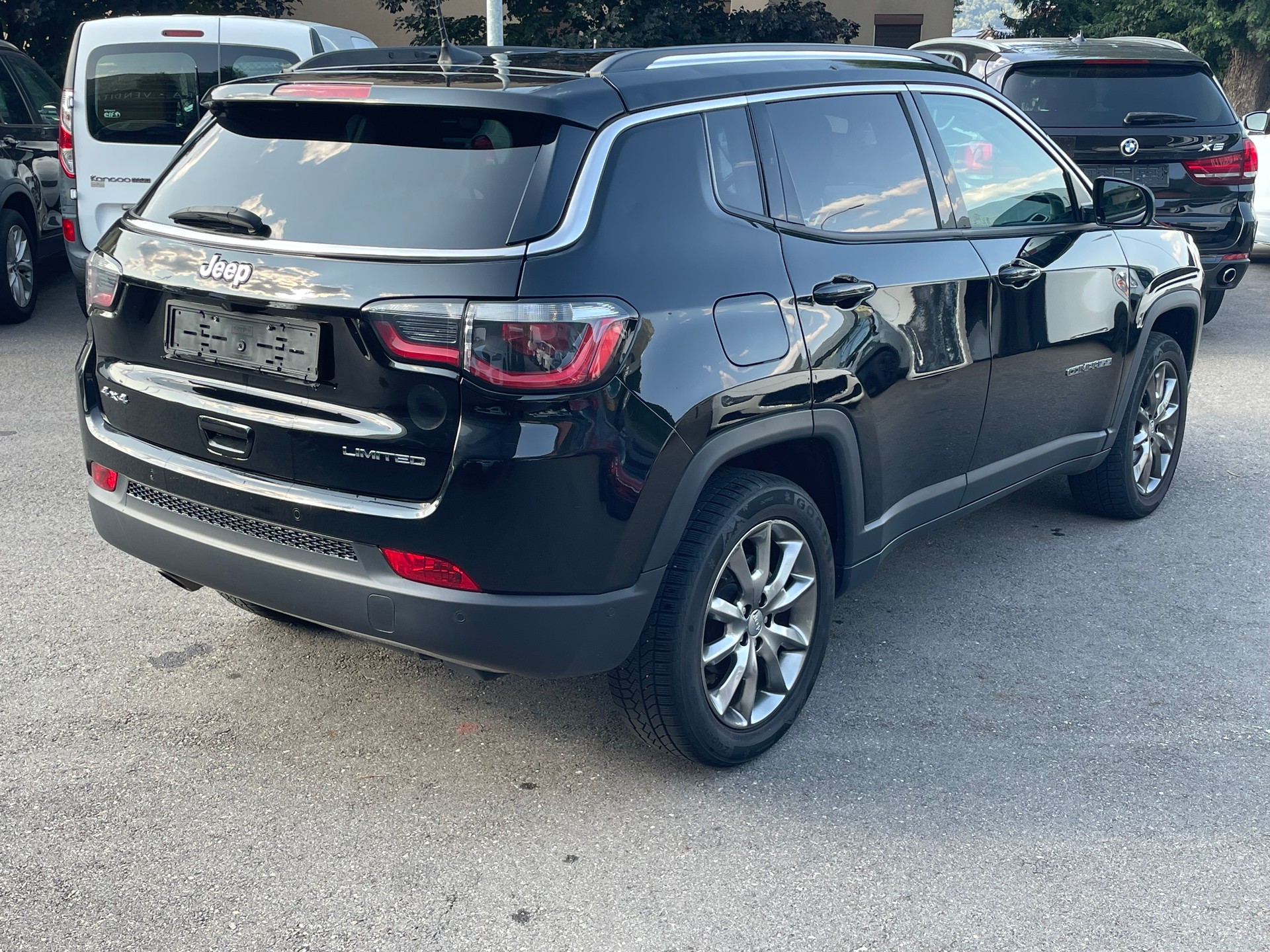 JEEP Compass 2.0CRD Limited AWD 9ATX-image-9