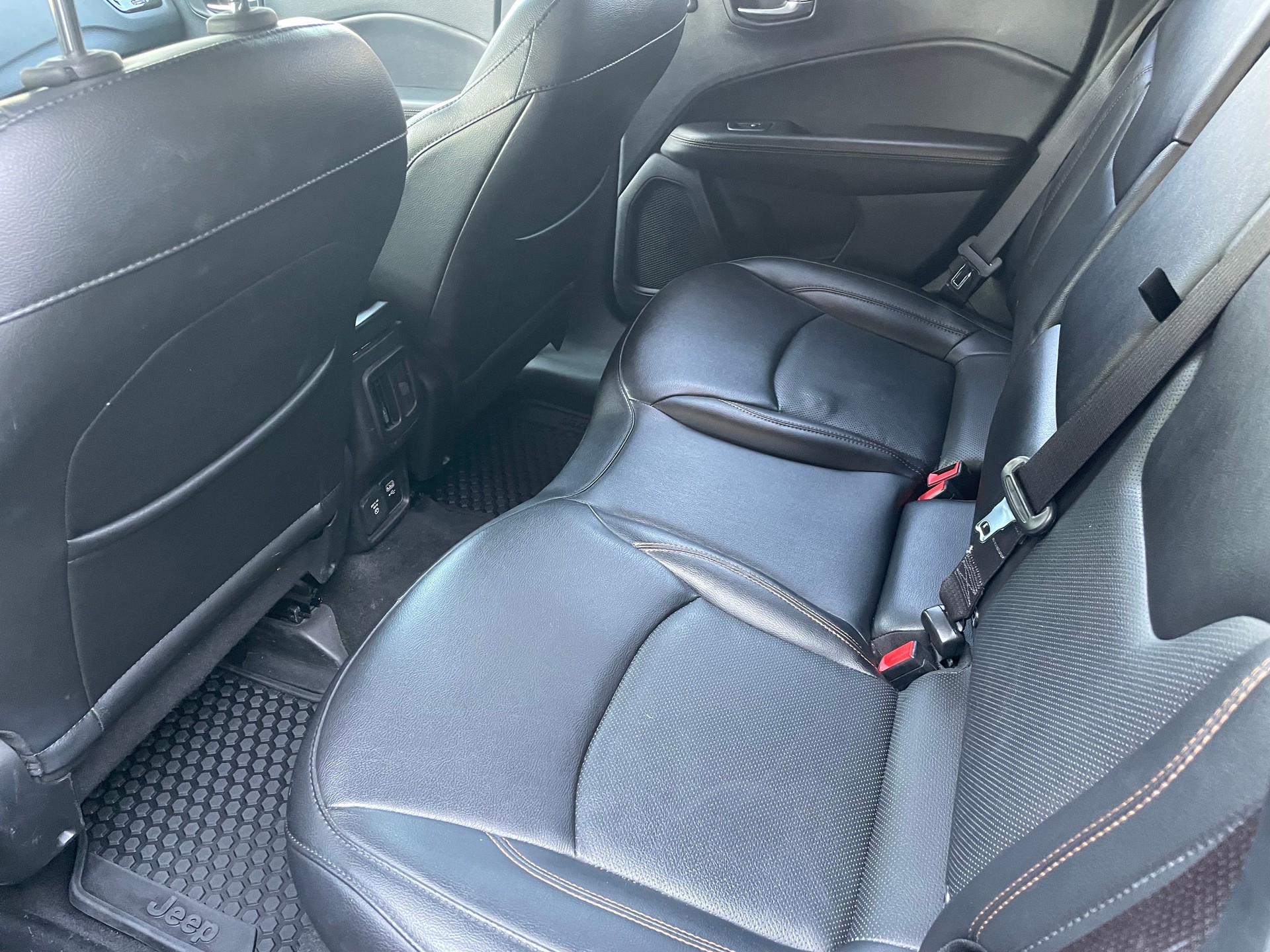 JEEP Compass 2.0CRD Limited AWD 9ATX-image-4