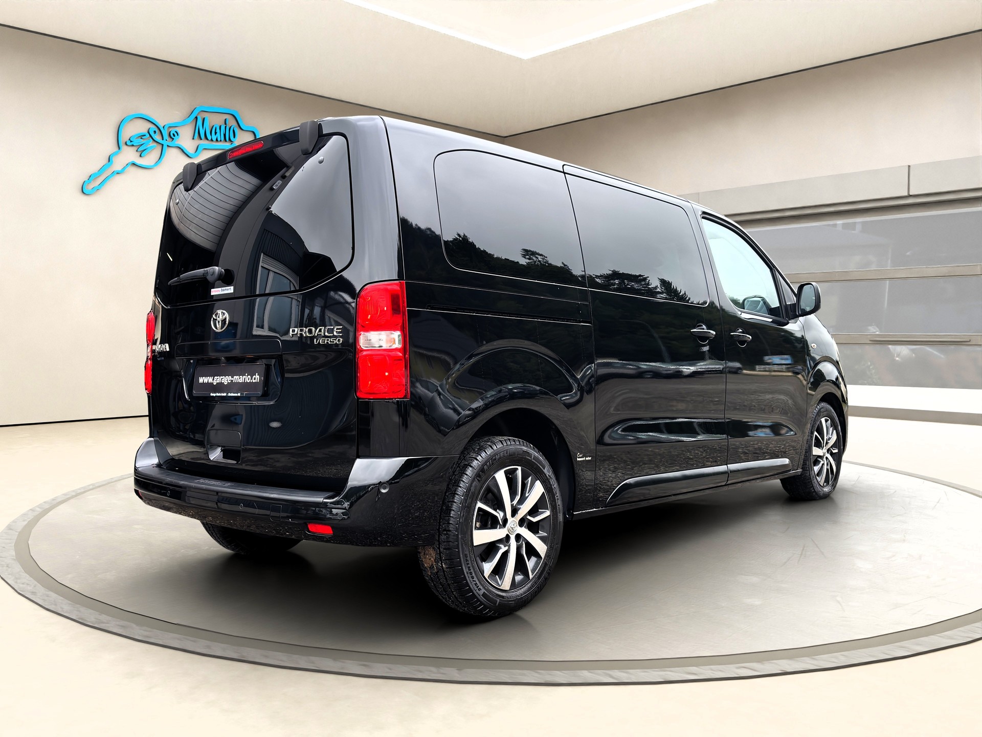 TOYOTA Proace Verso 2.0 D-4D VIP ❗TOP-AUSSTATTUNG❗Medium Automatic ✅CH-Fahrzeug & 8-fach bereift✅-image-4
