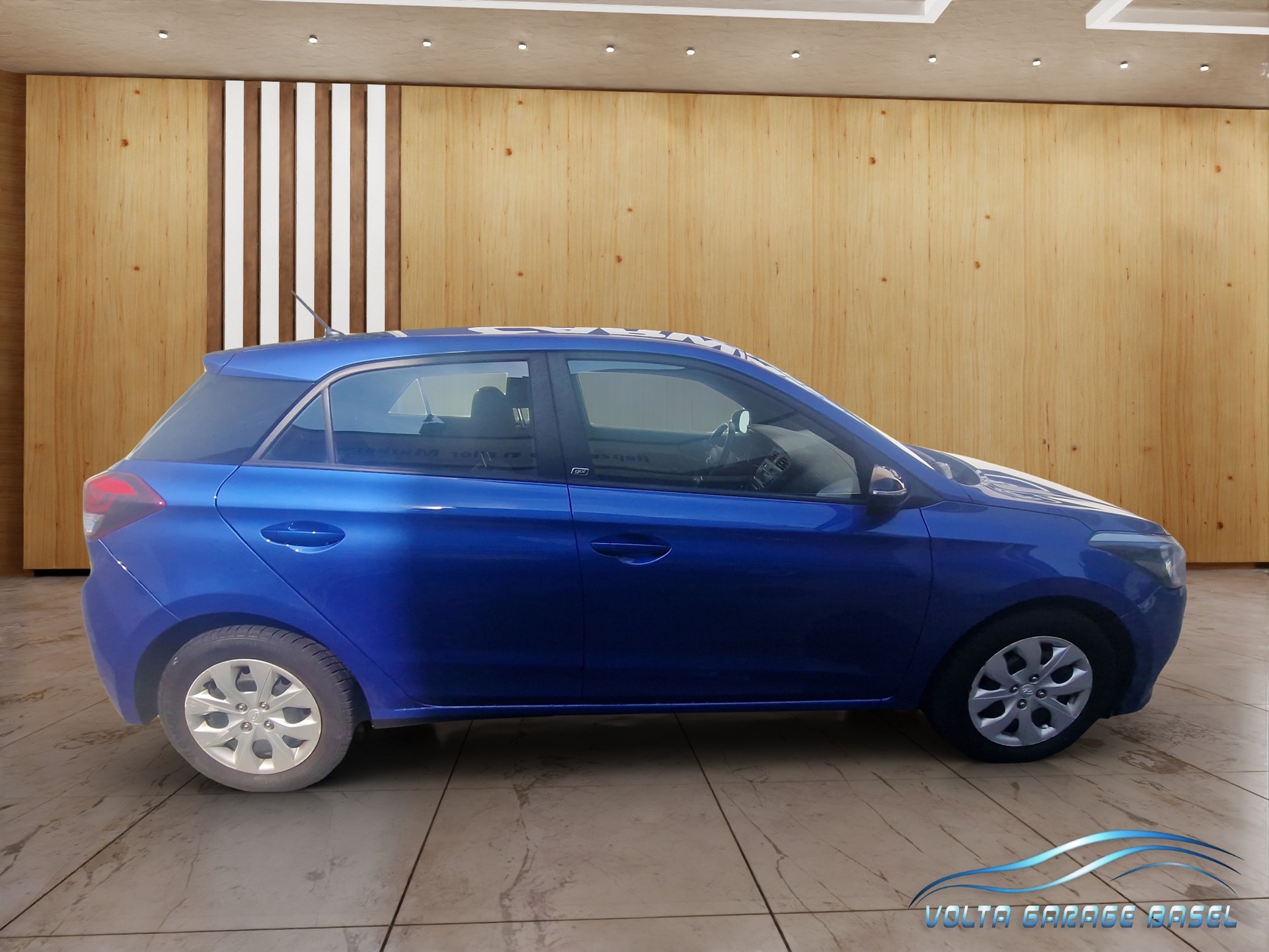 HYUNDAI i20 1.2 Amplia-image-2
