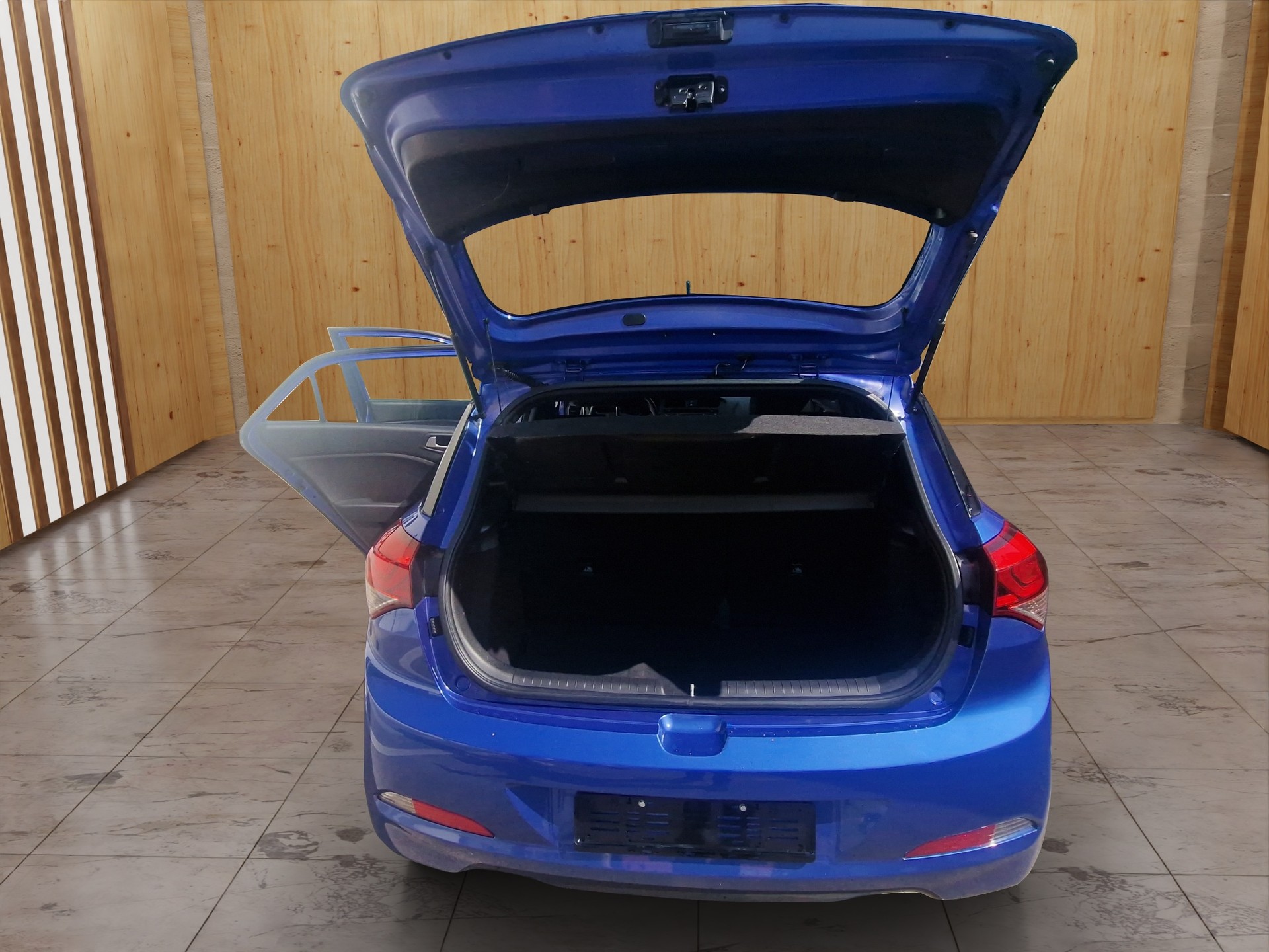 HYUNDAI i20 1.2 Amplia-image-8