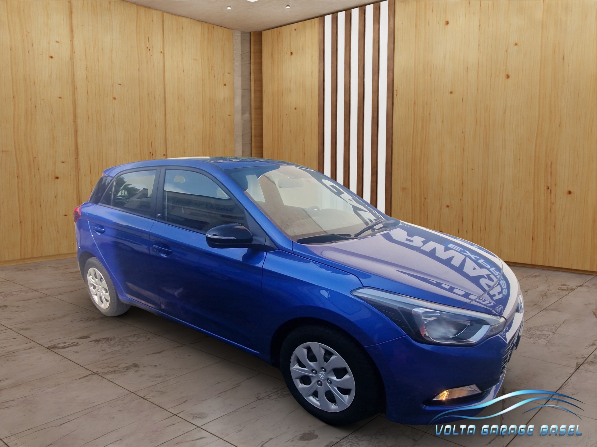 HYUNDAI i20 1.2 Amplia-image-0