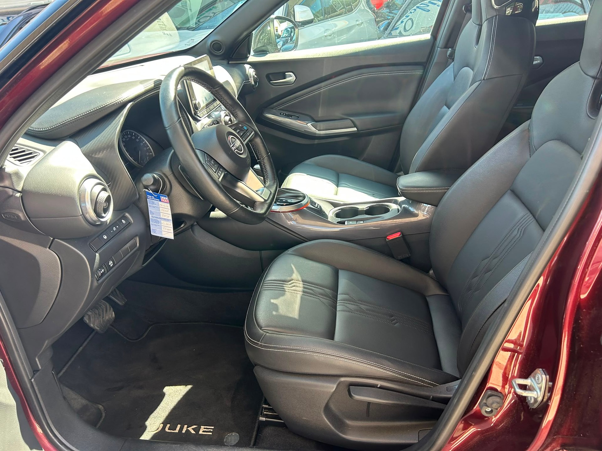 NISSAN Juke 1.0 DIG-T N-Connecta DCT-image-7