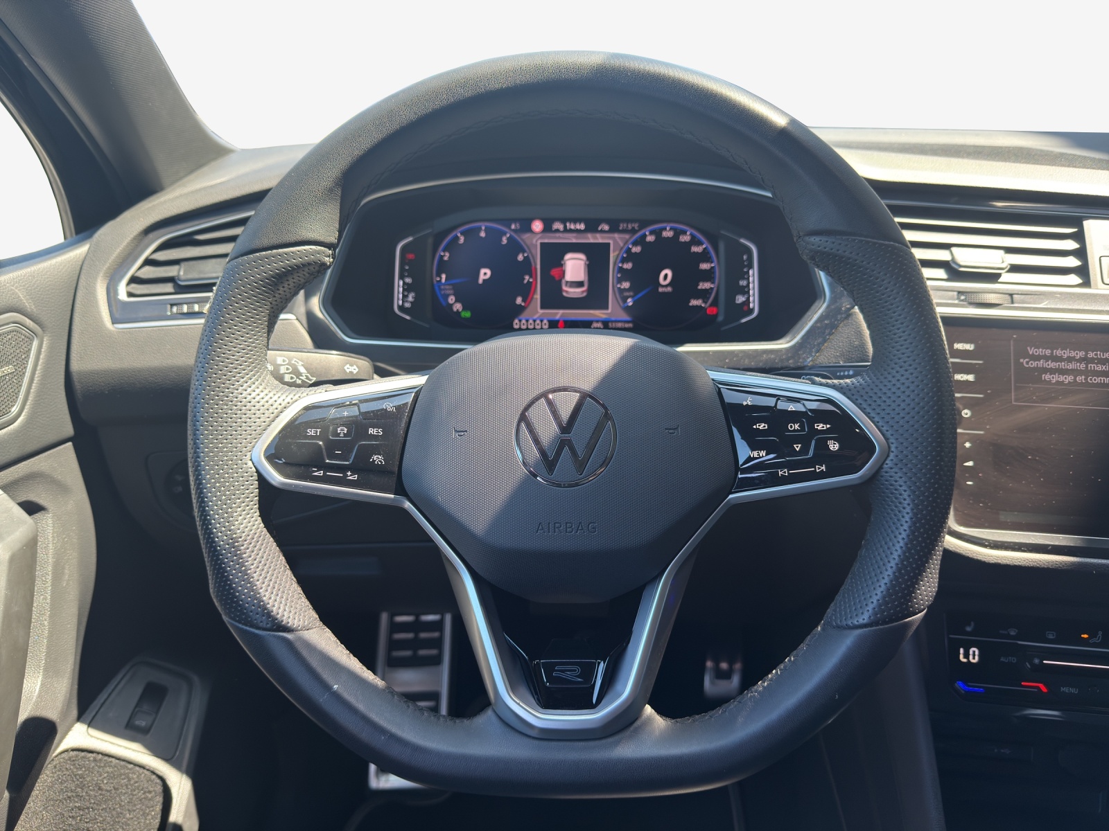 VW Tiguan Allspace 2.0TSI R-Line 4Motion DSG-image-9