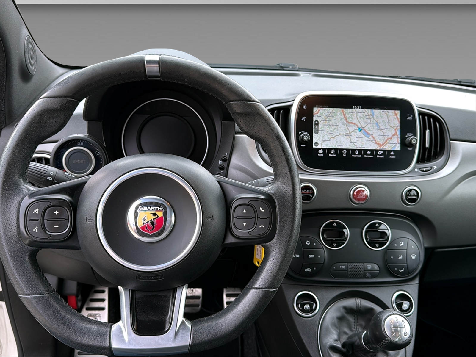 FIAT 595 Abarth 1.4 T-Jet 160 Pista-image-14