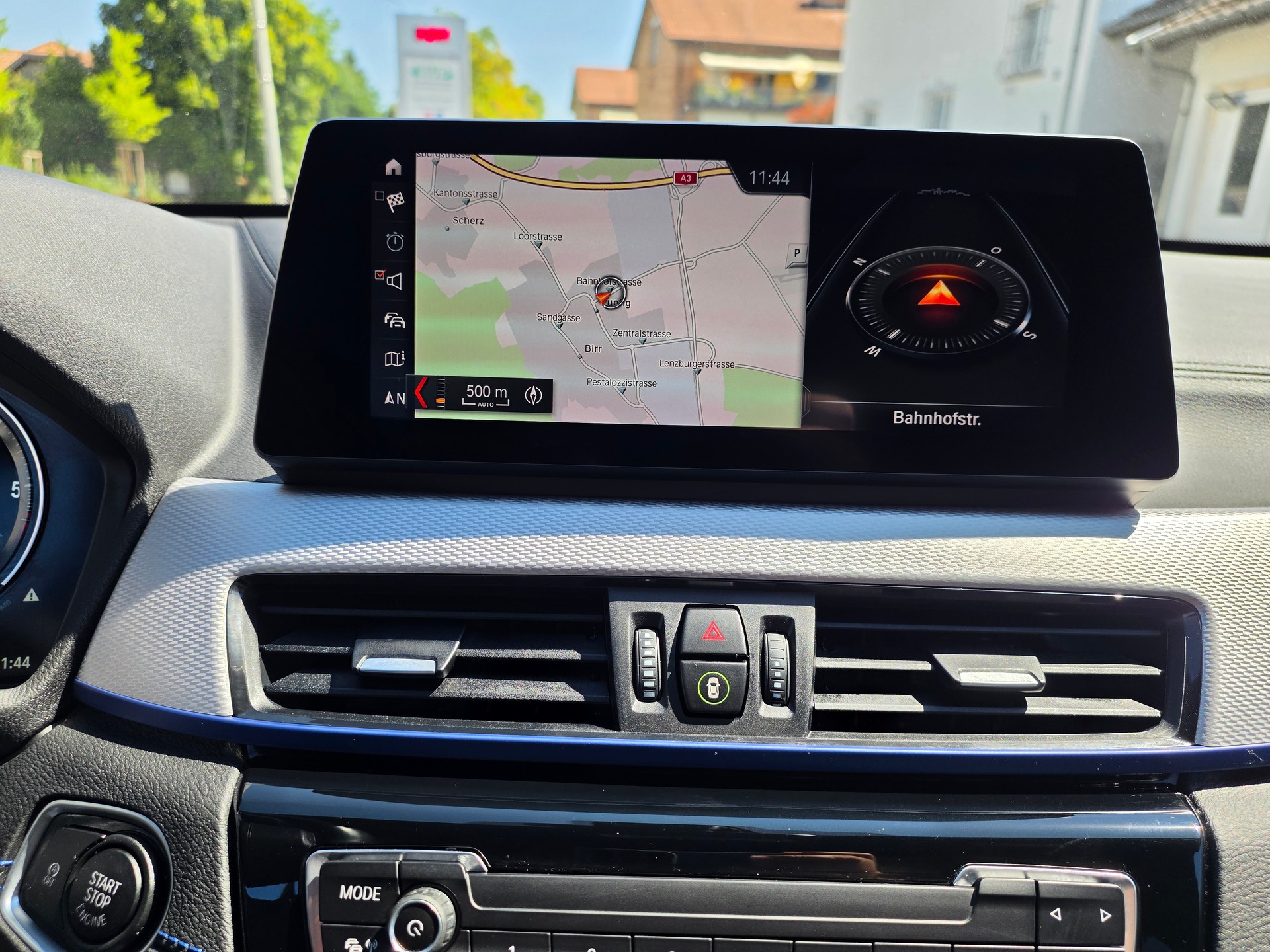 BMW X1 xDrive 20d M Sport Steptronic-image-13