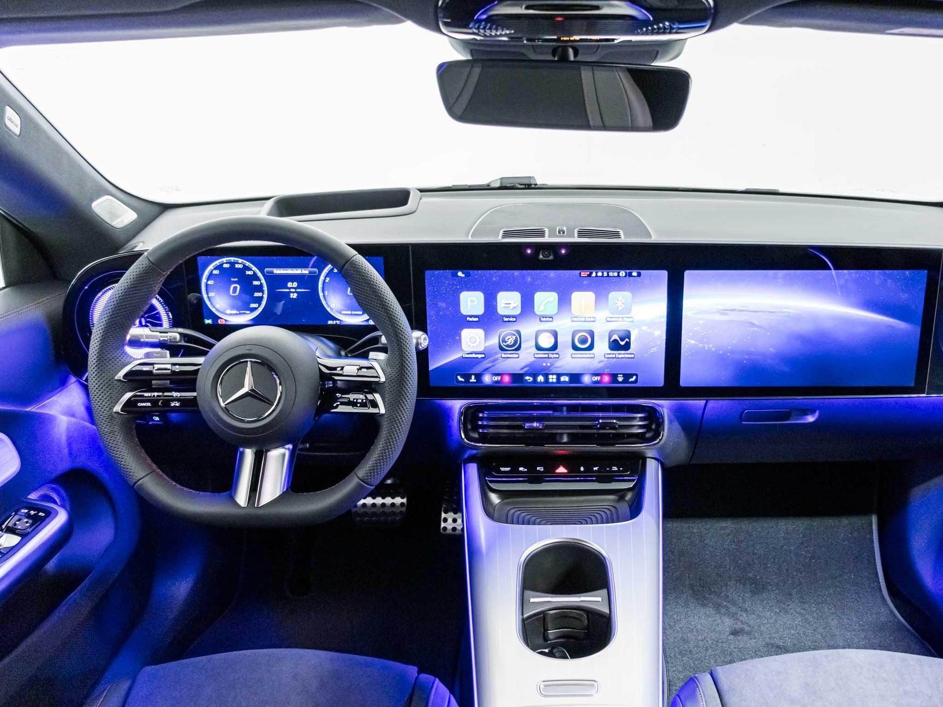 MERCEDES-BENZ CLA 220 4MATIC SB-image-11