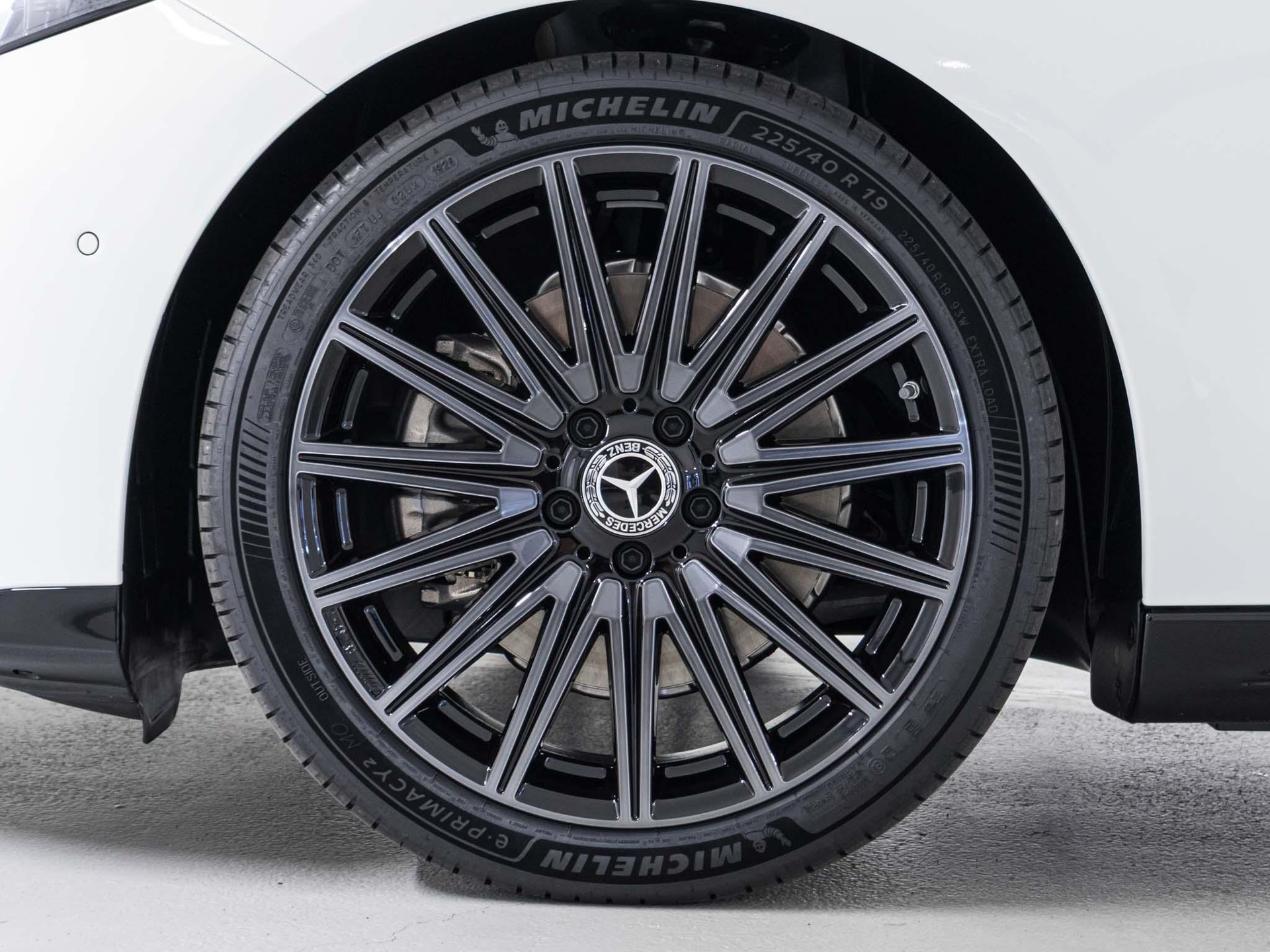 MERCEDES-BENZ CLA 220 4MATIC SB-image-14