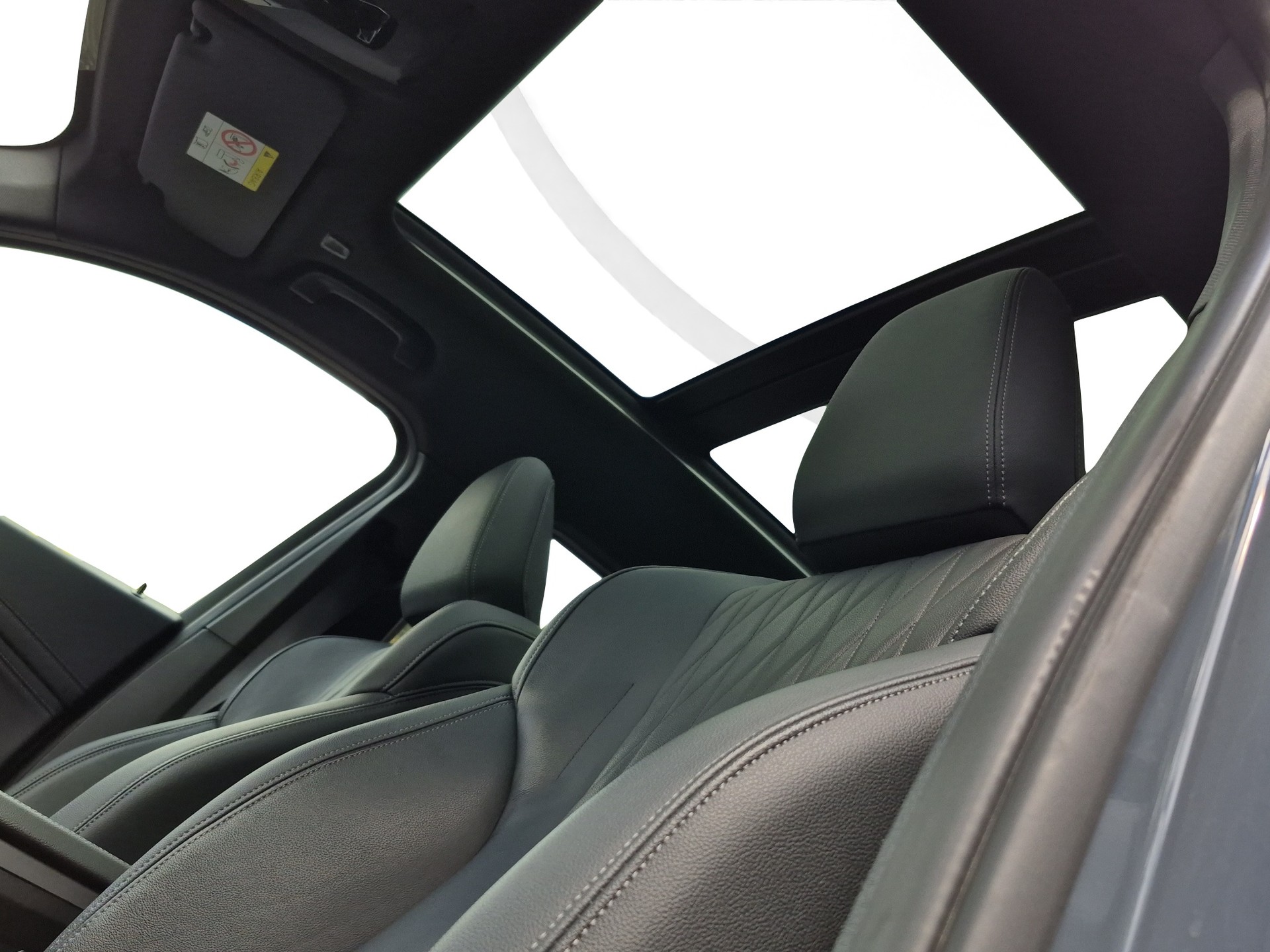 BMW X1 xDrive 23d 48V M Sport *MEGA AUSTATTUNG/HarmanKardon/360°Cam/Panodach*-image-11