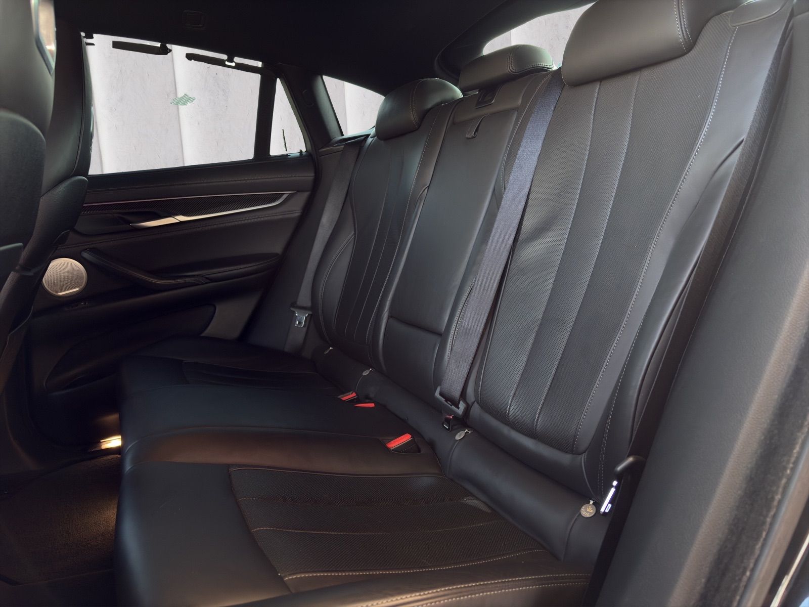 BMW X6 M X6M Steptronic-image-16