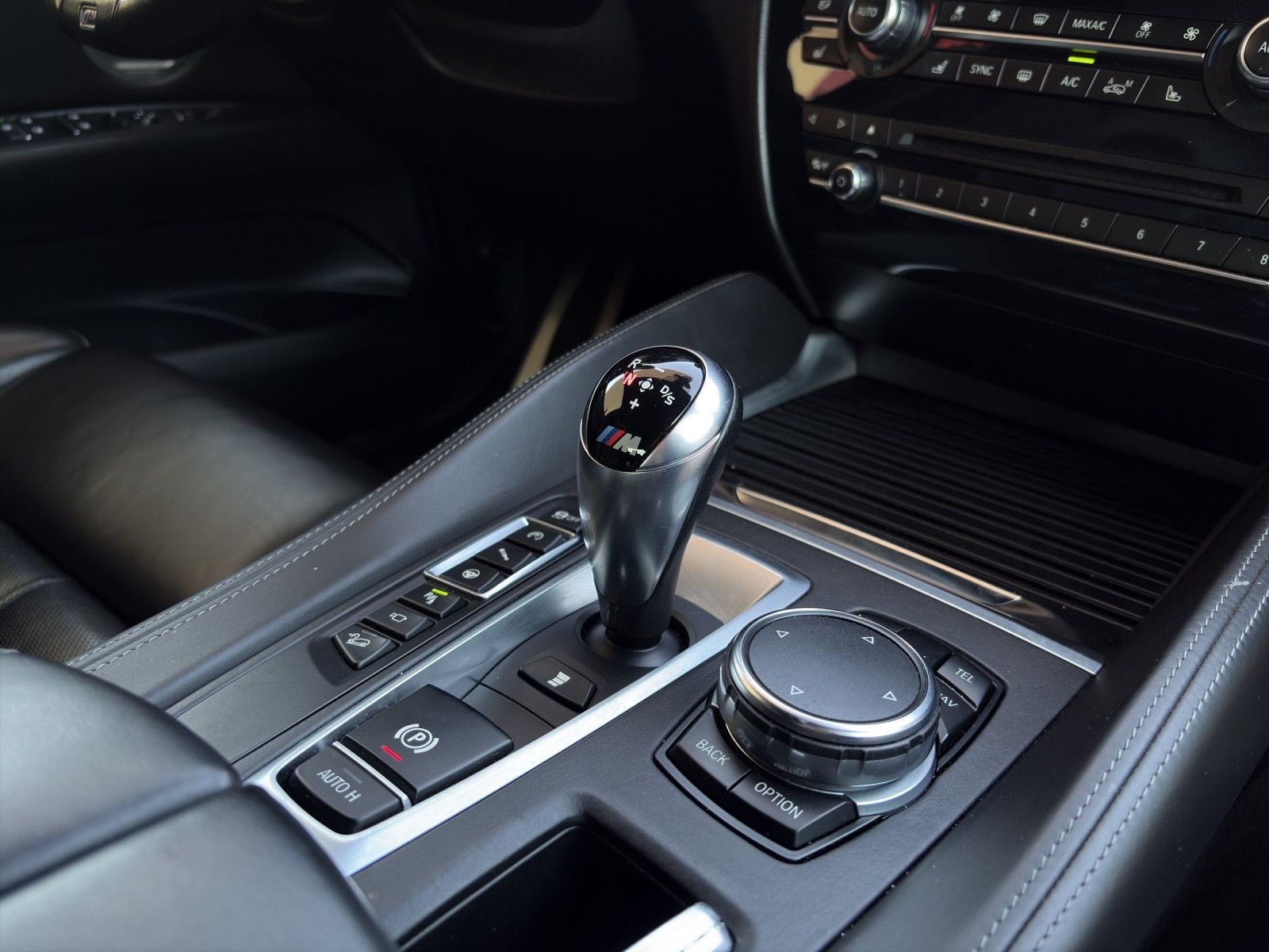 BMW X6 M X6M Steptronic-image-13