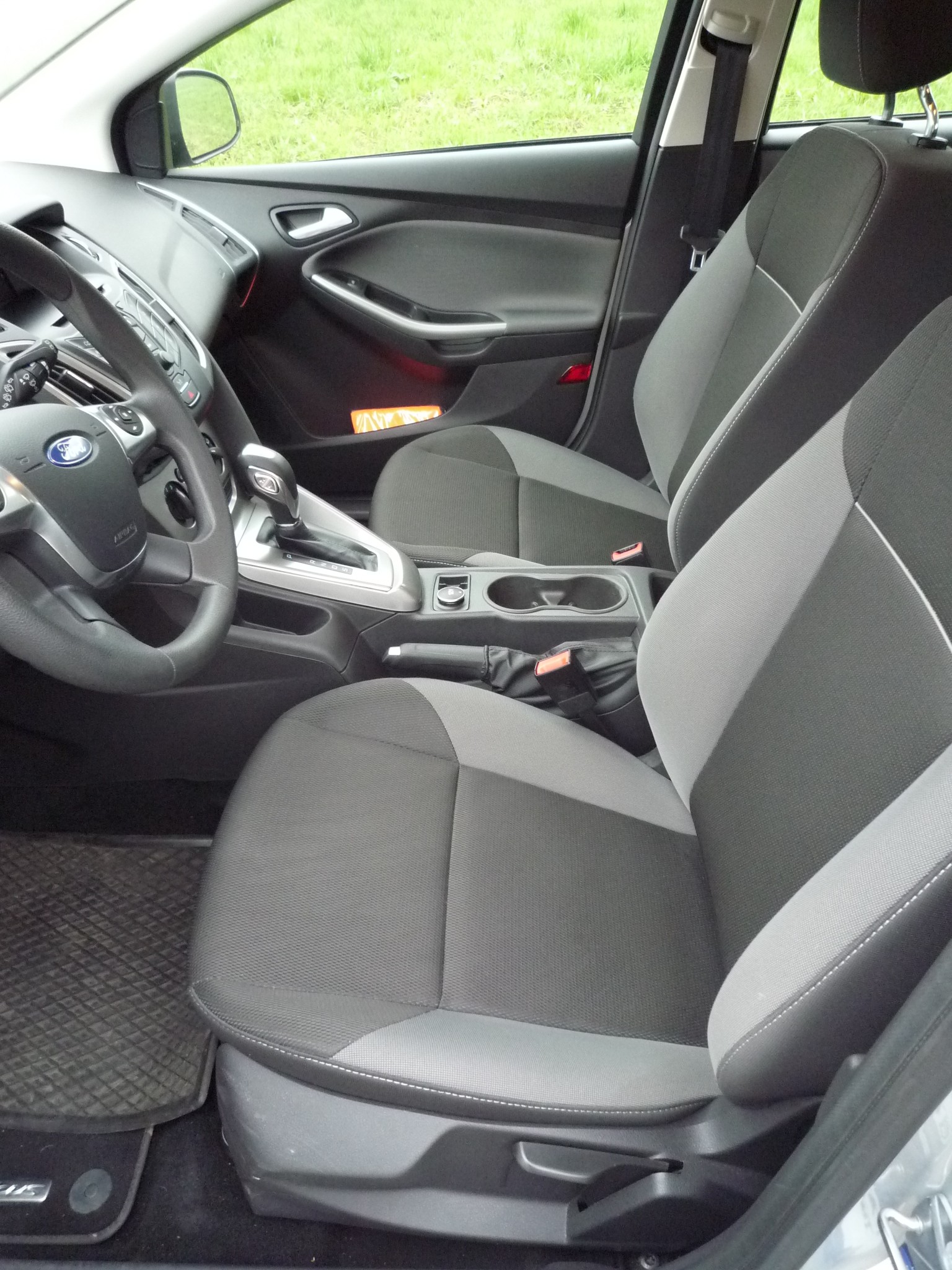 FORD 1.6i-image-3