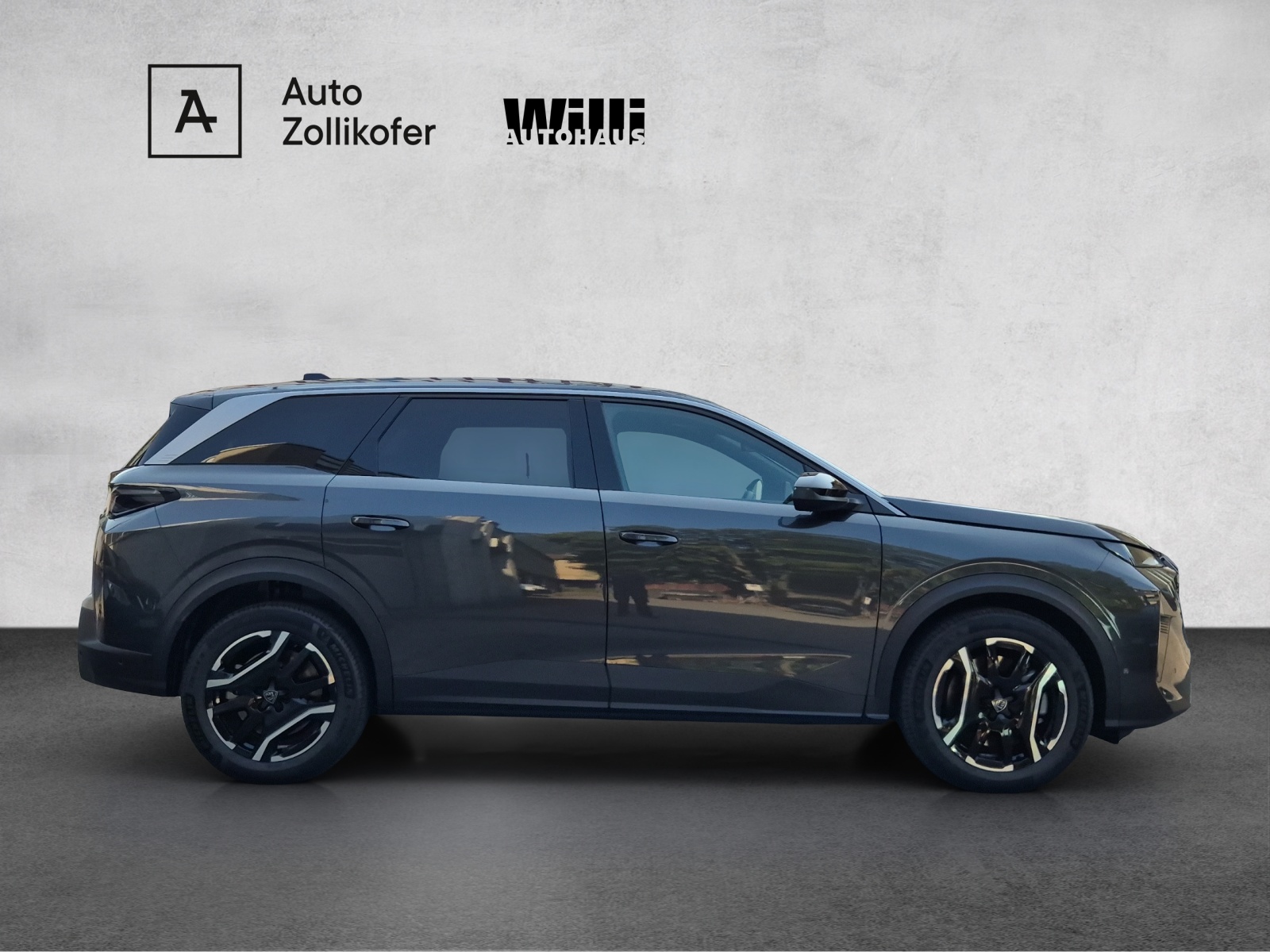 PEUGEOT 5008 e-Allure Premium AWD 73kWh-image-3