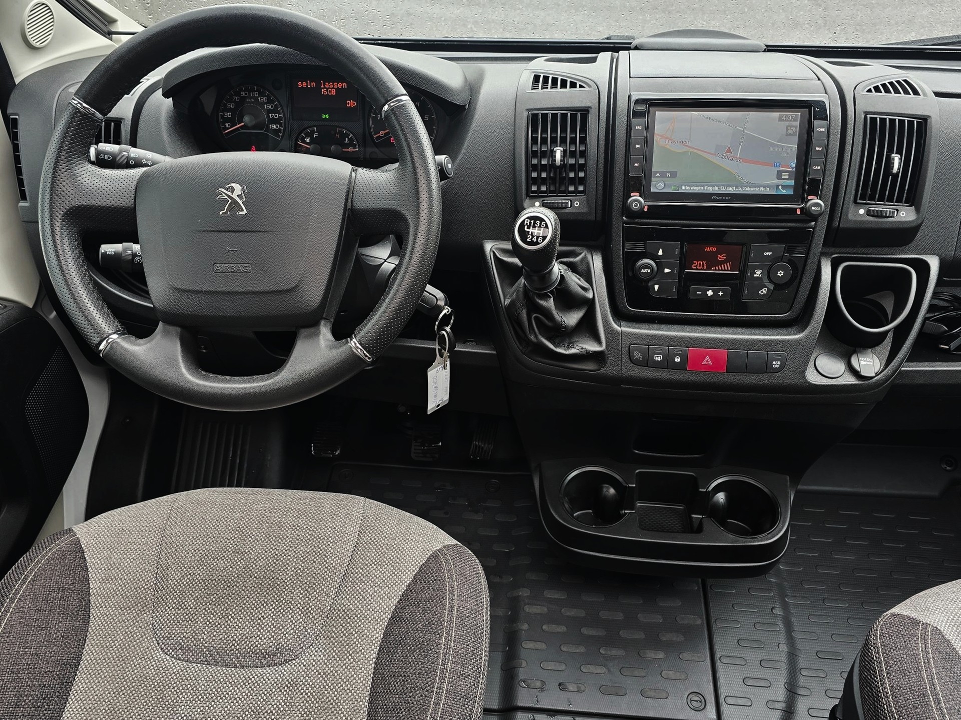 KNAUS VAN TI 650 MEG PLATINUM SELECTION 2,0 HDI DIESEL PEUGEOT-image-14
