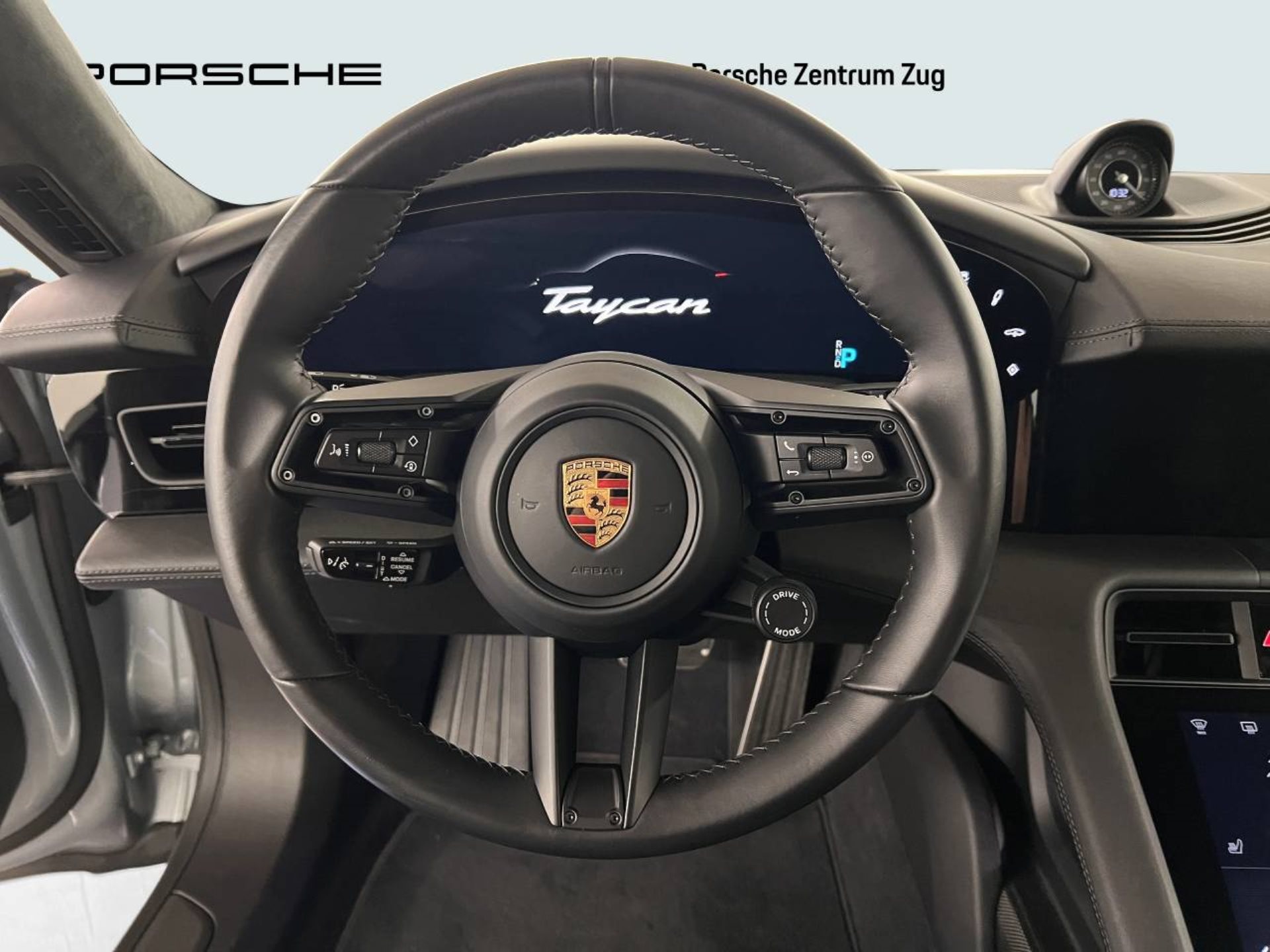 PORSCHE Taycan Turbo S-image-15
