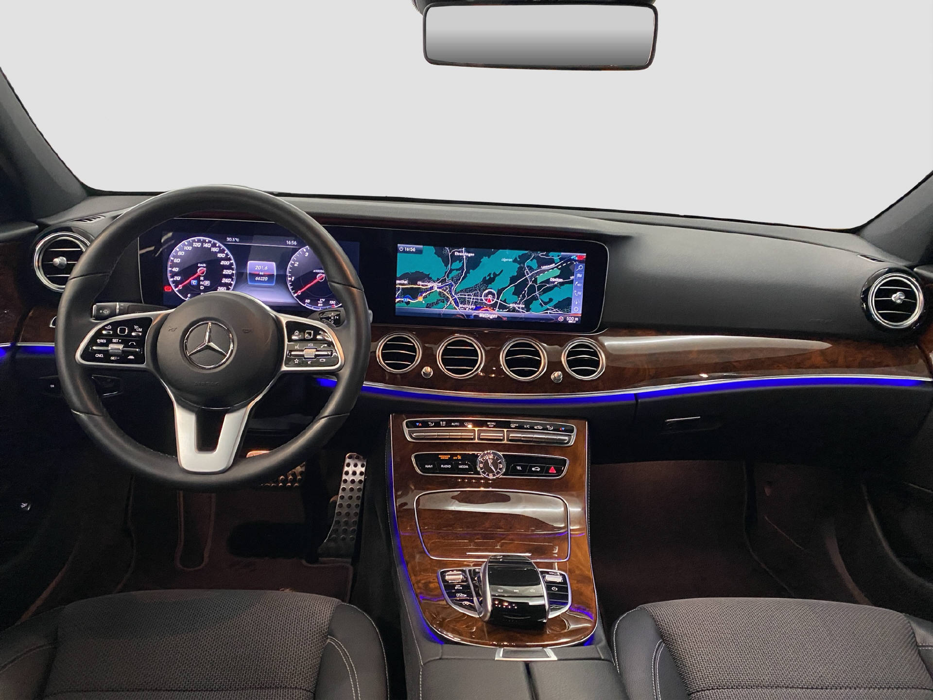 MERCEDES-BENZ E 200 Avantgarde 4MATIC-image-7