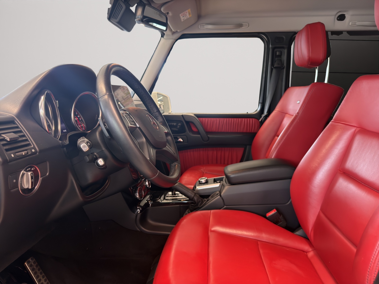 MERCEDES-BENZ G 500 7G-Tronic-image-8
