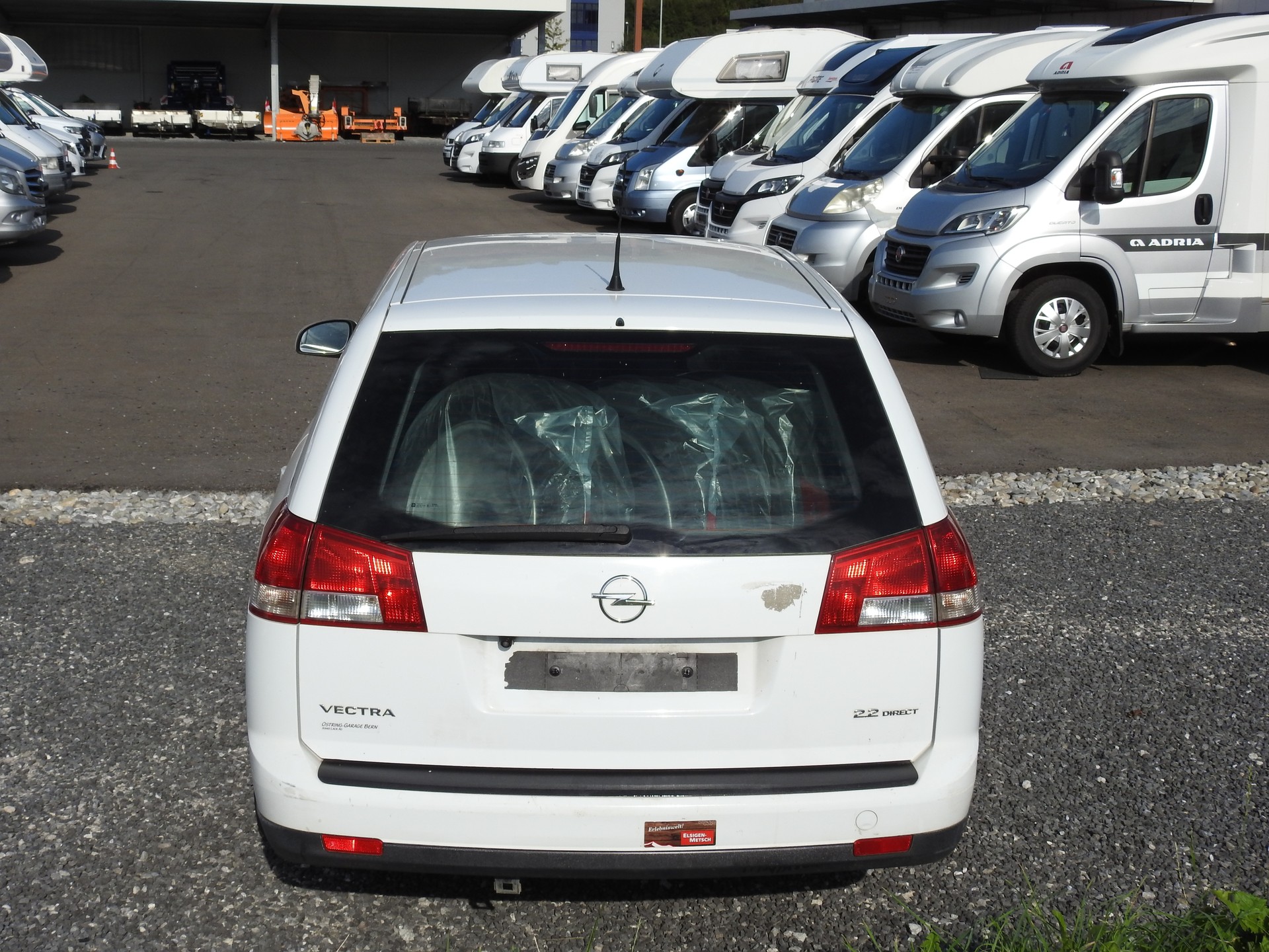OPEL Vectra Caravan 2.2 Essentia-image-5