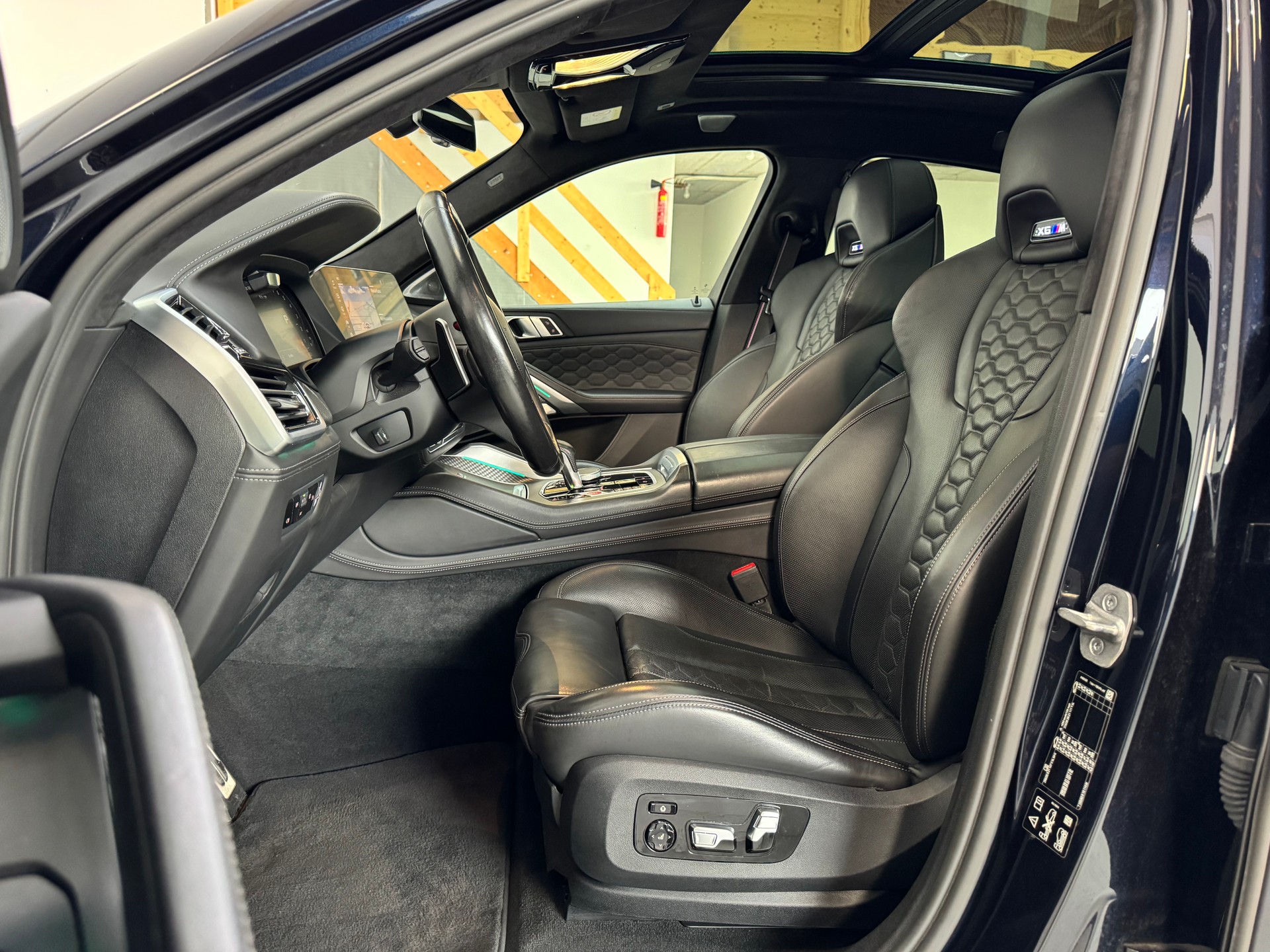 BMW X6M Steptronic M Competition-image-9