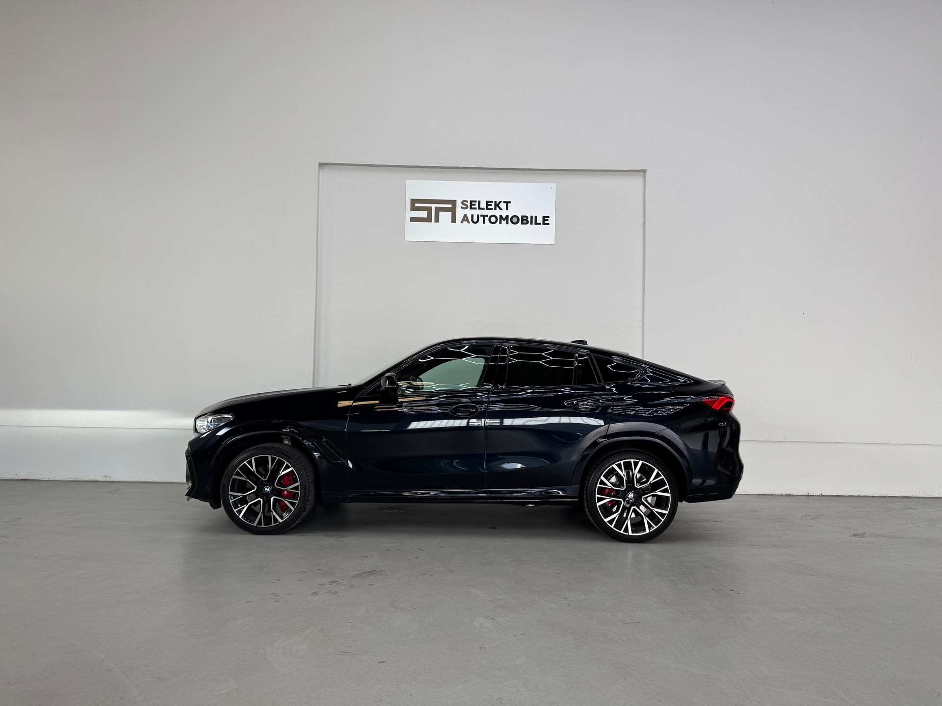BMW X6M Steptronic M Competition-image-3