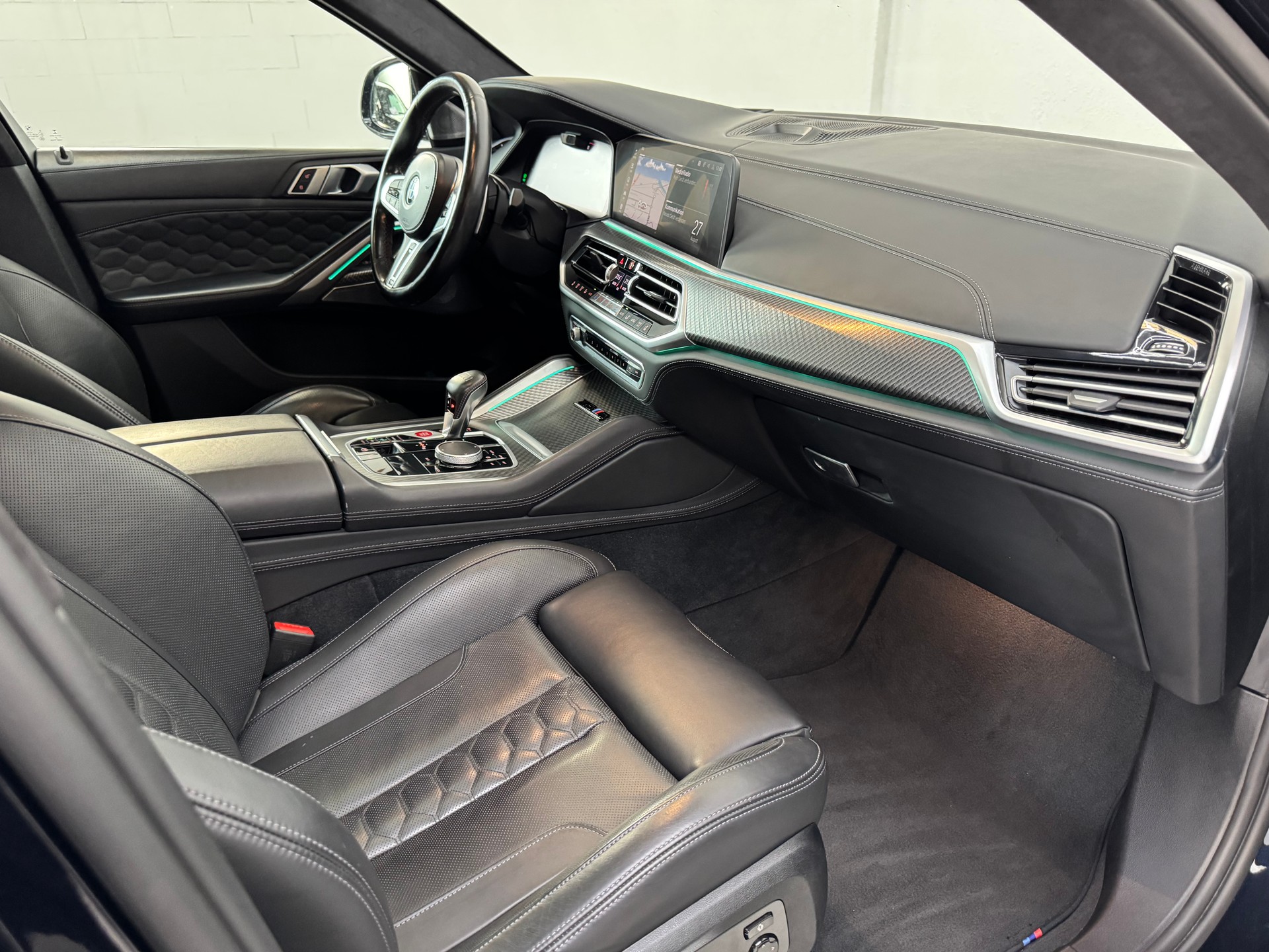 BMW X6M Steptronic M Competition-image-11