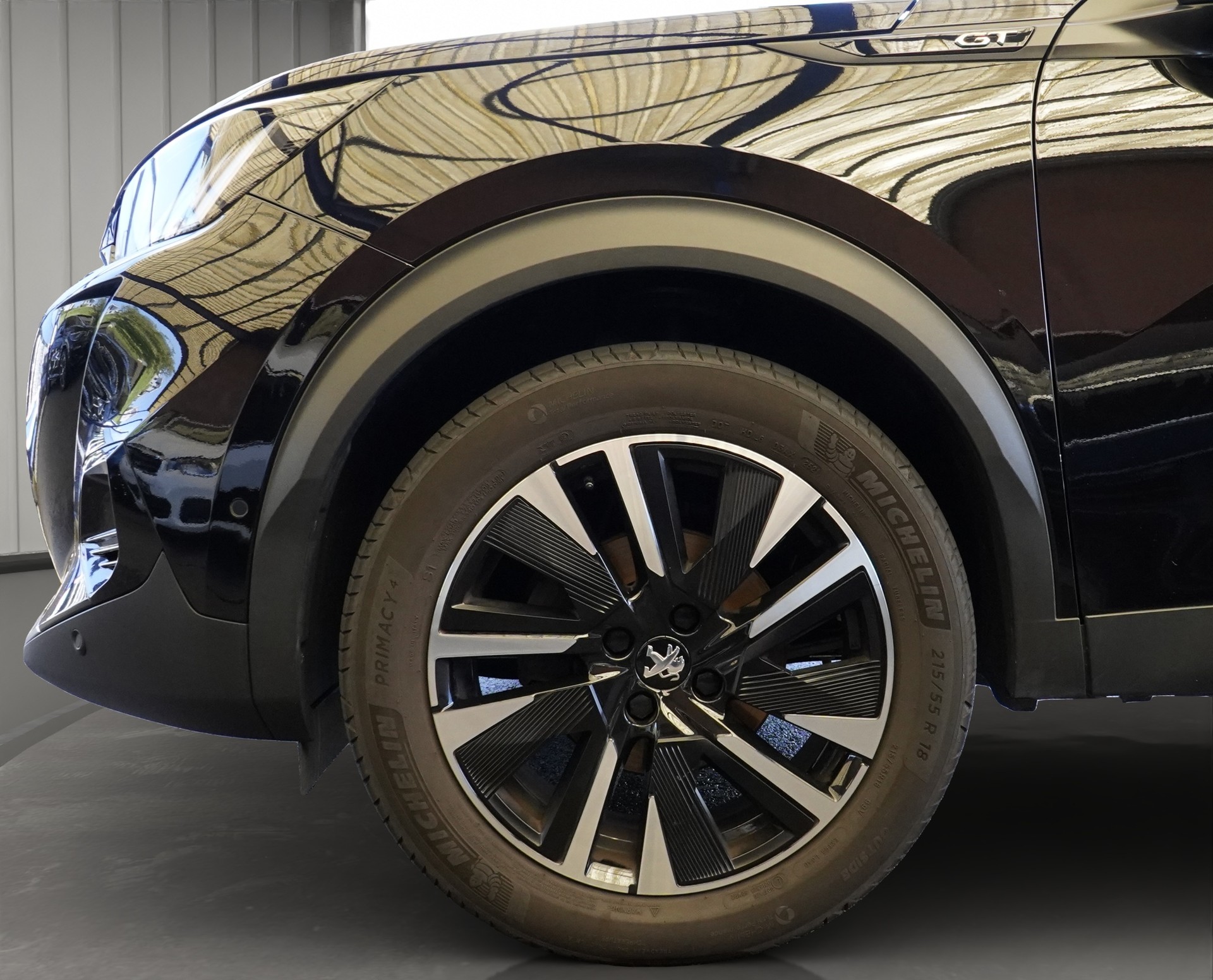 PEUGEOT 2008 1.2 PureTech GT EAT8 *CH Fahrzeug*-image-7