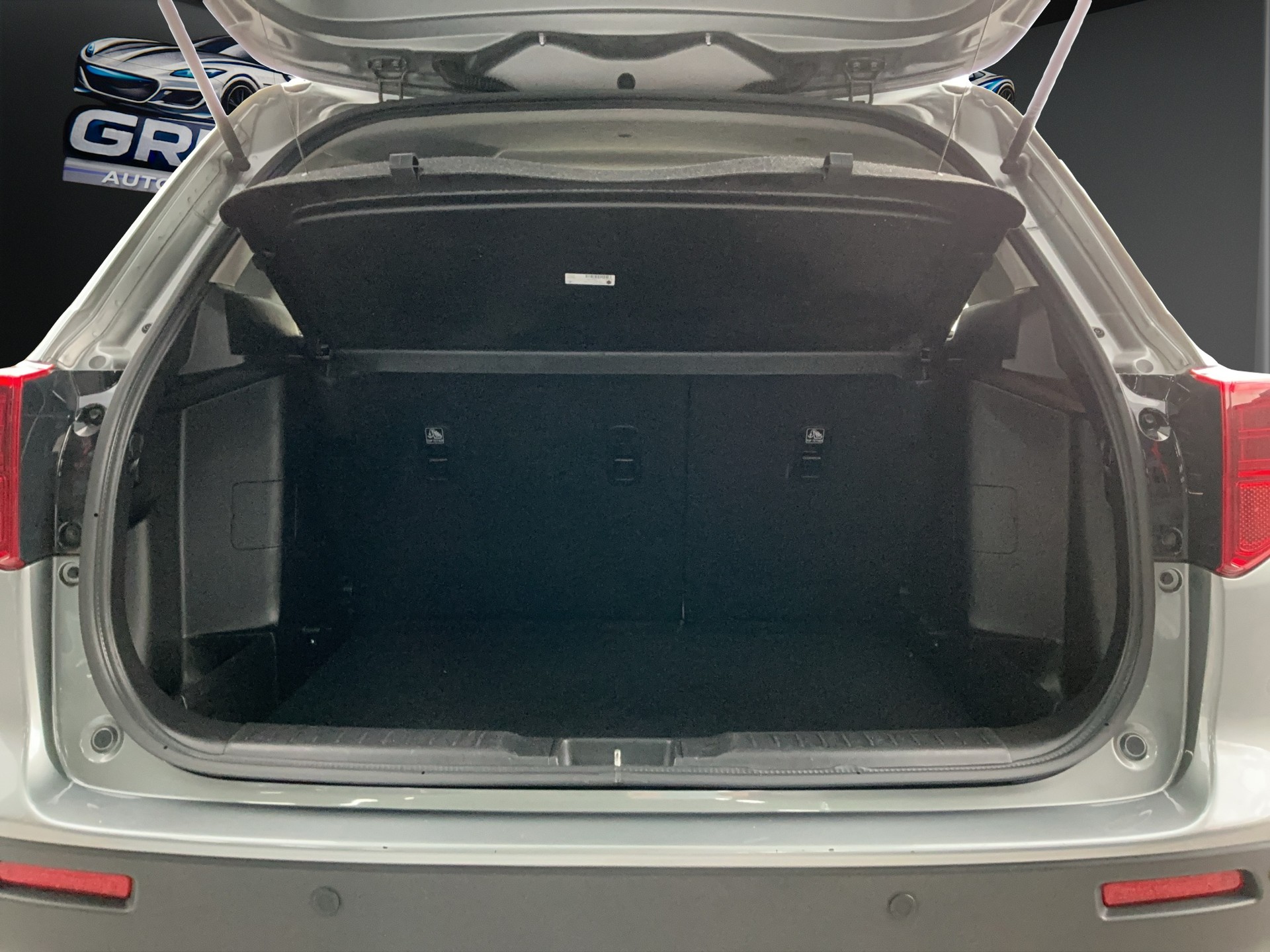 SUZUKI Vitara 1.4 Boosterjet Compact Top Hybrid Automatic-image-18