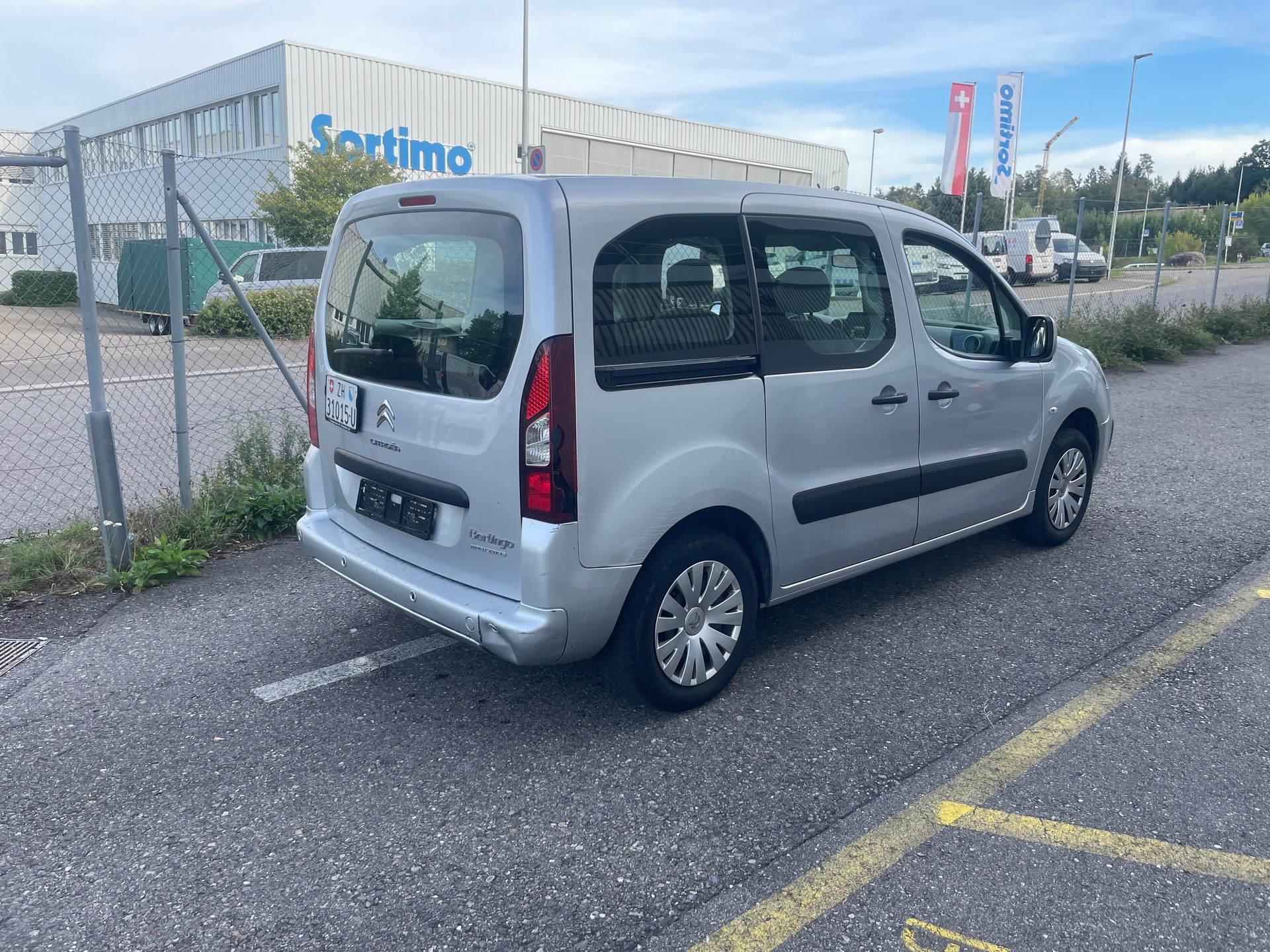 CITROEN Berlingo 1.2i Feel-image-5